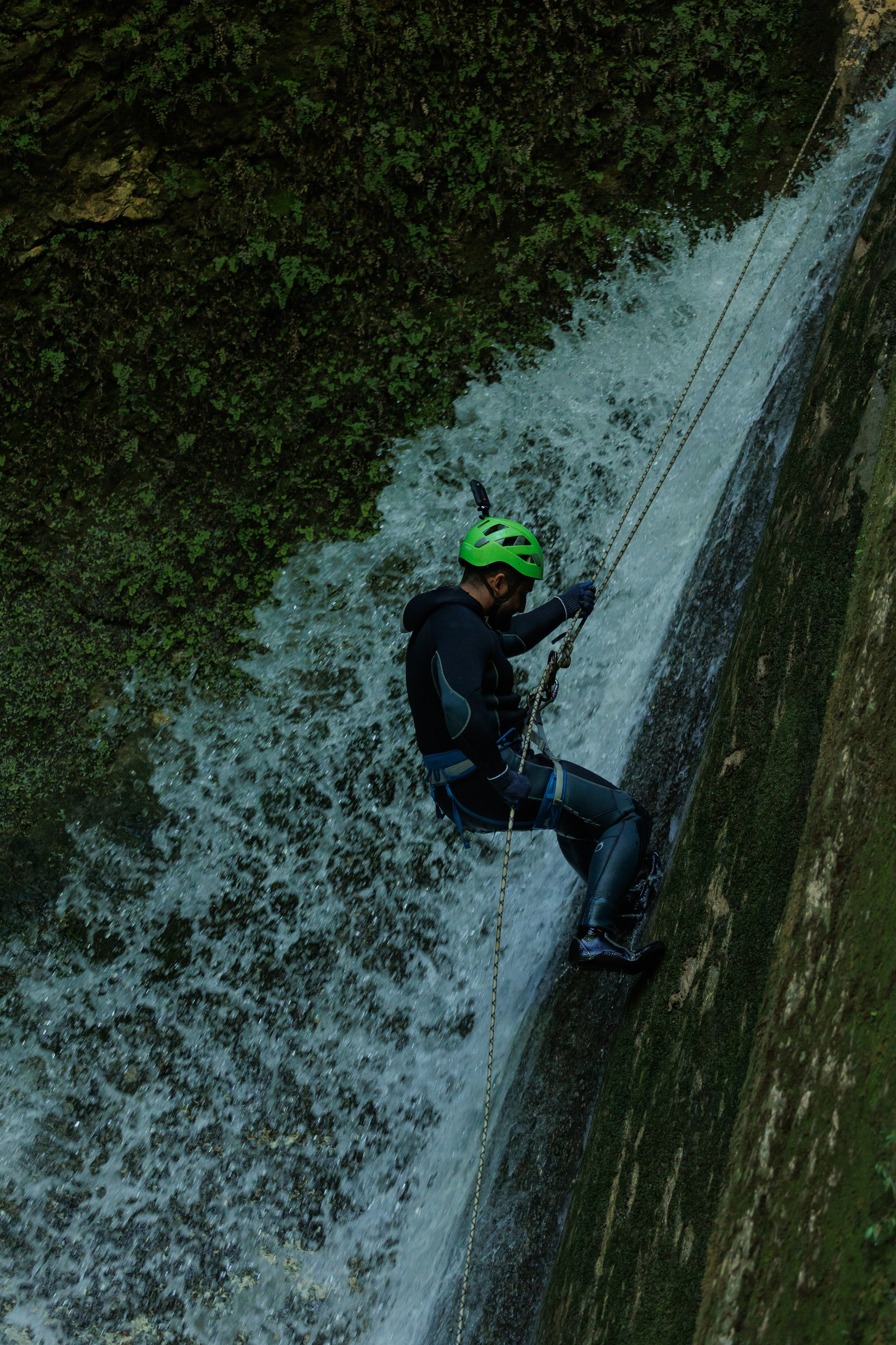 Каньонинг. Фотограф в Санкт-Петербурге и Москве Макс Спектор