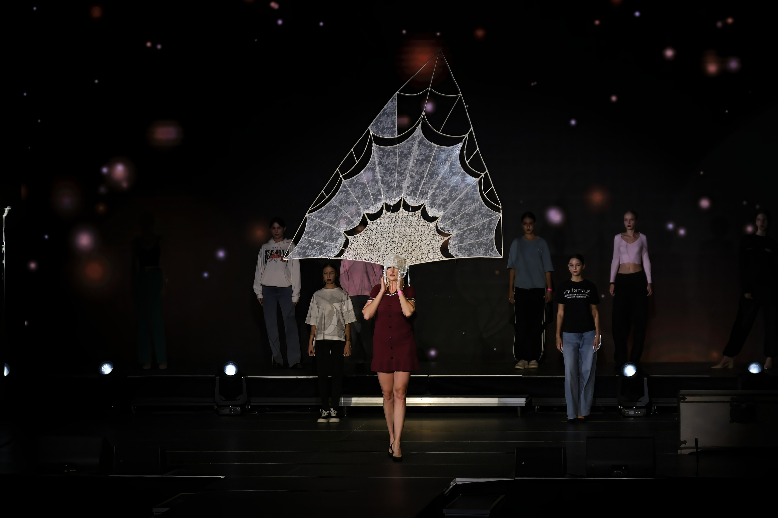 Подиумный спектакль «Стиль Надежды». Добро пожаловать в студию «Цифровой скульптор»  где искусство встречается с технологиями!