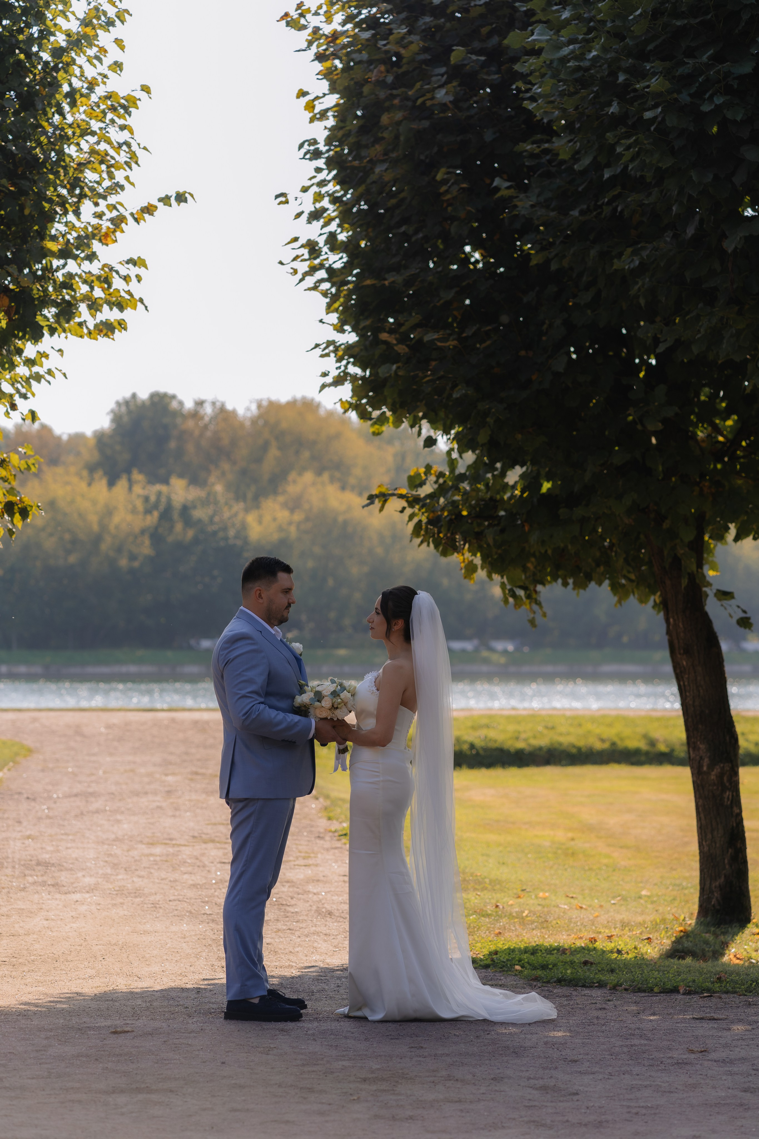 Свадебная фотосессия в Москве, парк Кусково. Свадебный фотограф в Москве Анна Полушина