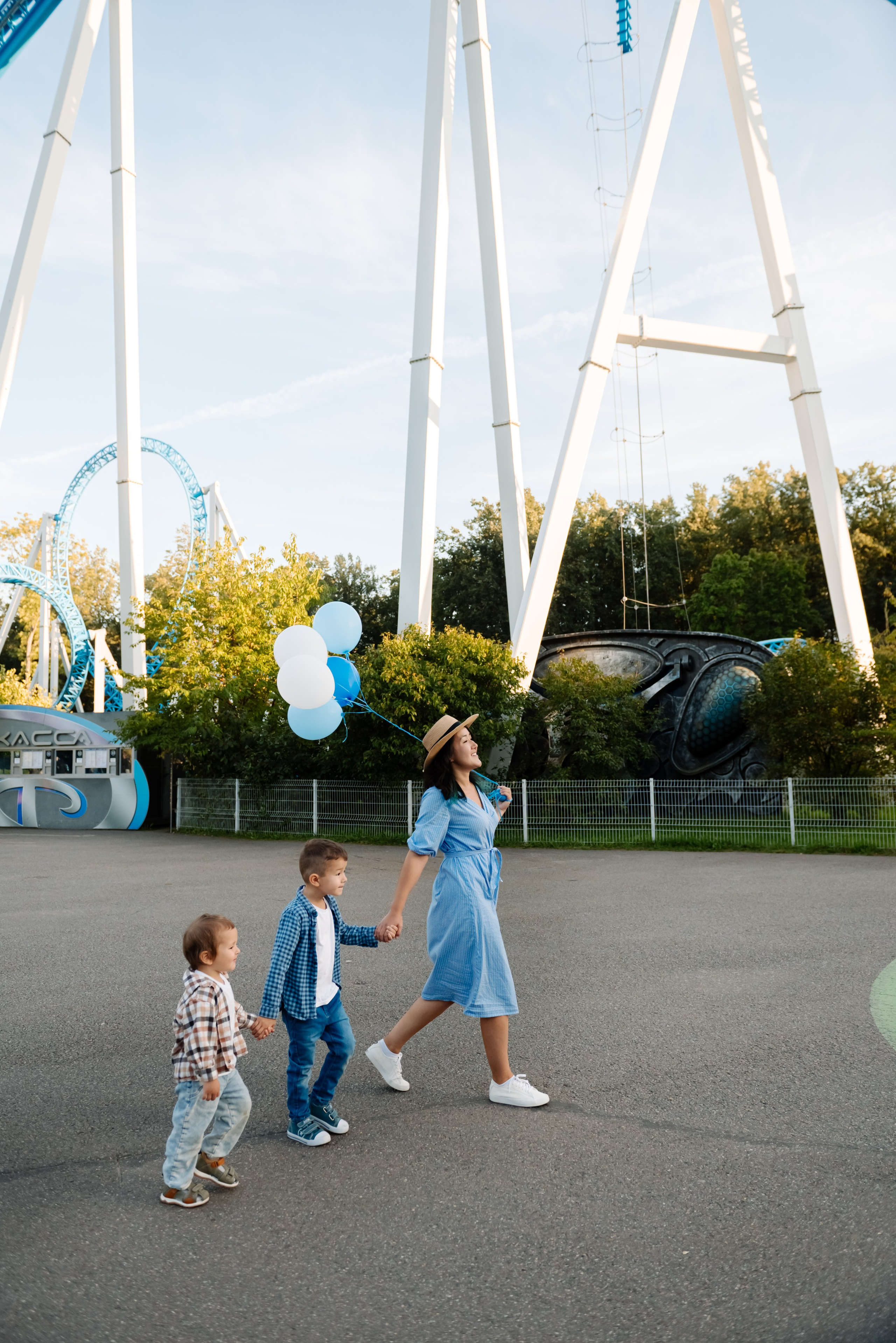 Семейная. Лилия с сыновьями. Свадебный и сеейный фотограф в Санкт-Петербурге Елена Худякова