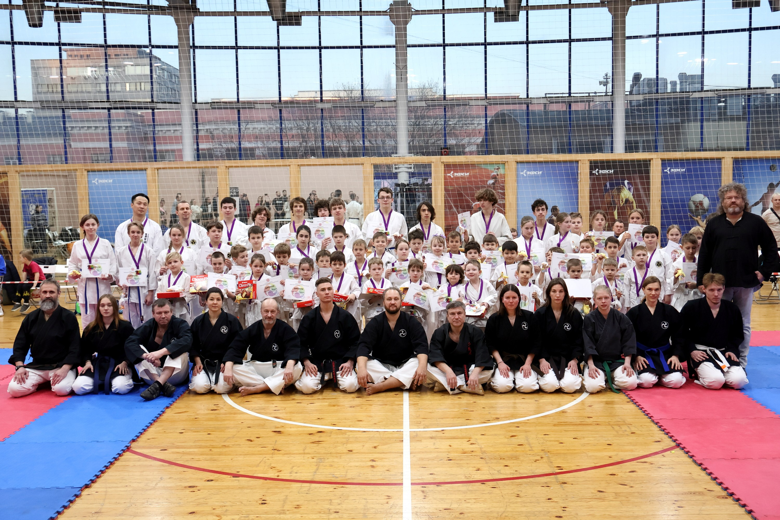 Соревнования по КУМИТЭ: Бои в жилетах. Спортивный и репортажный фотограф Ермакова Светлана