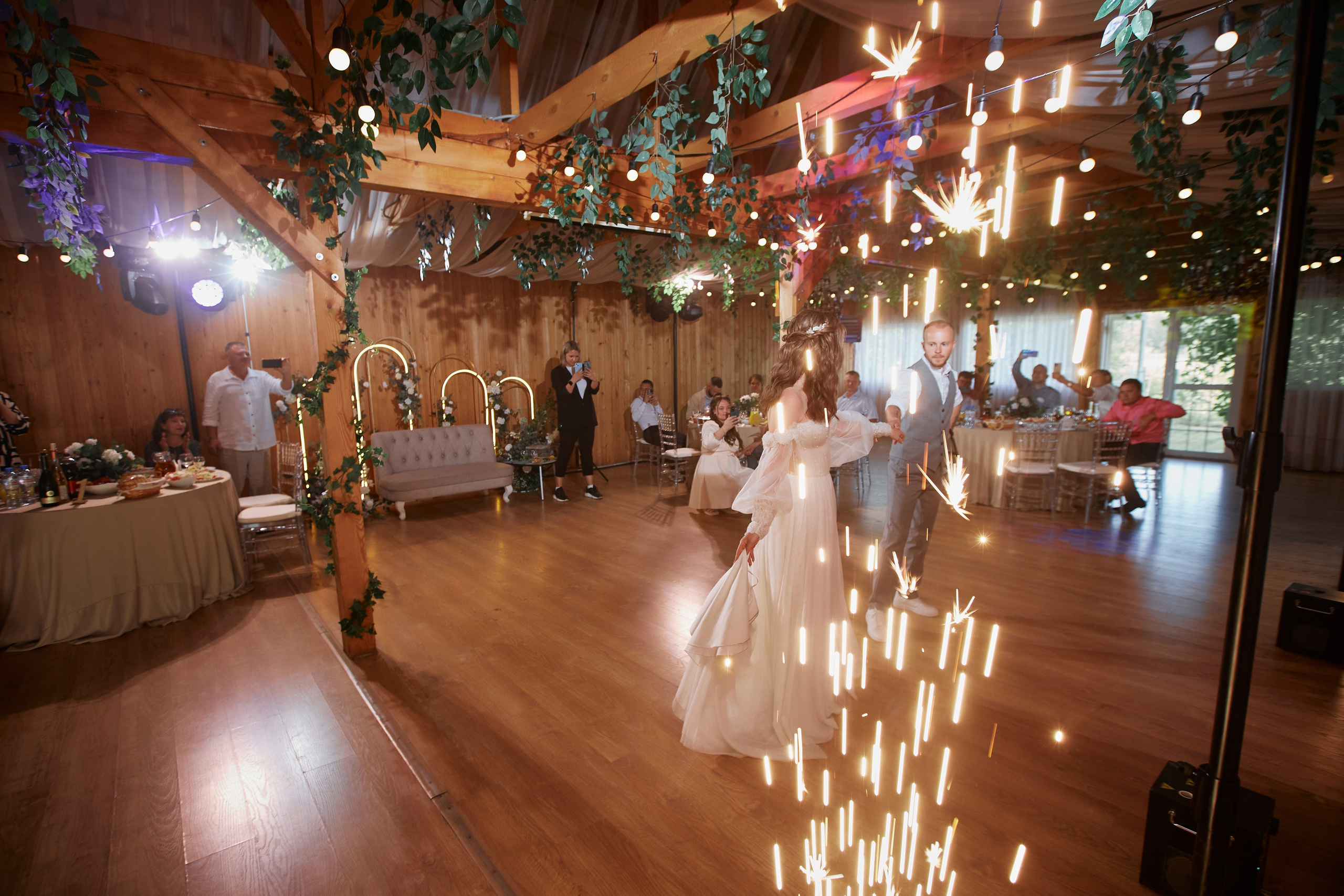 Дима и Марина Банкет. Ваш фотограф Антон Колташов город Курган Тюмень Челябинск Екатеринбург