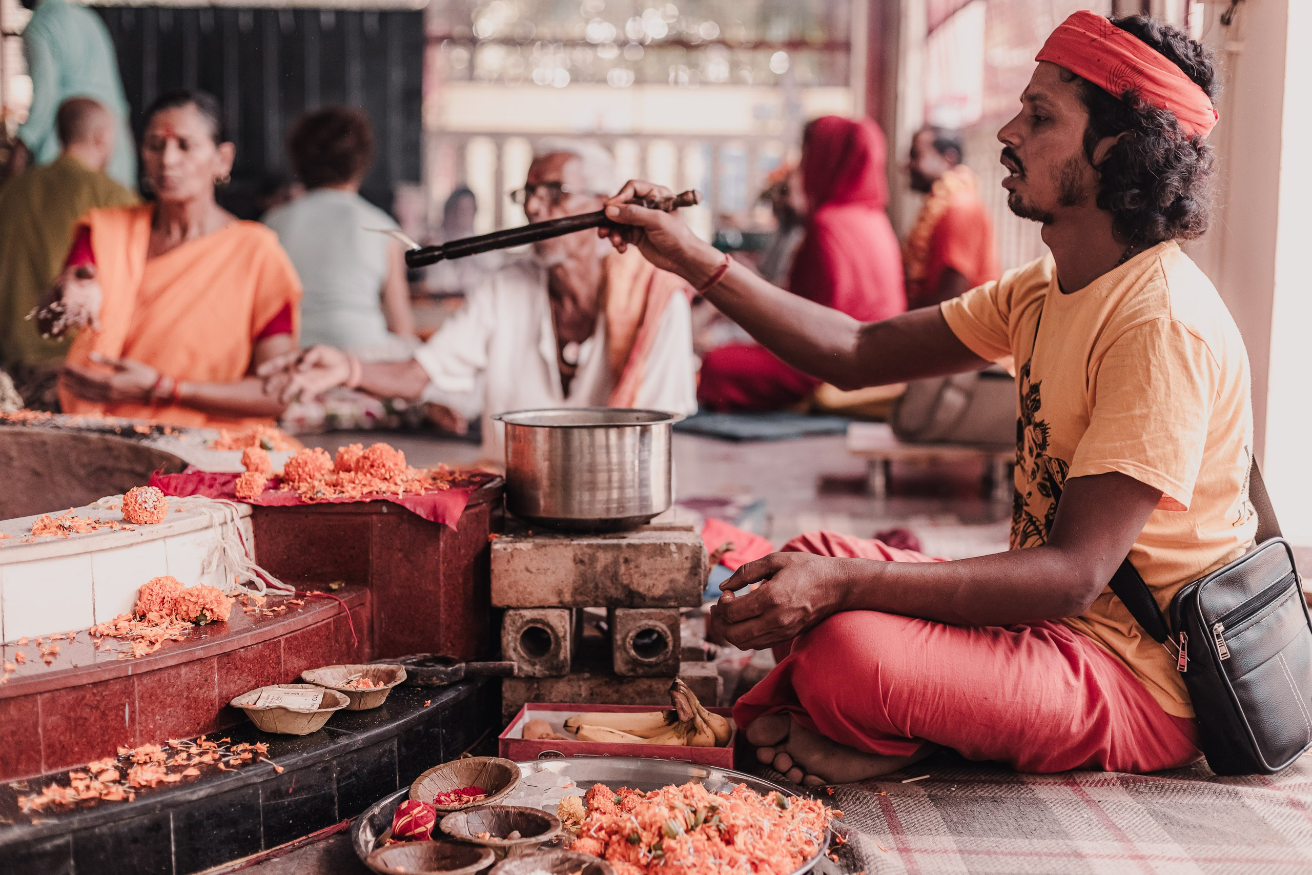Navaratri yajna at Devraha Baba Ji ashram. Мариам Багдасарян