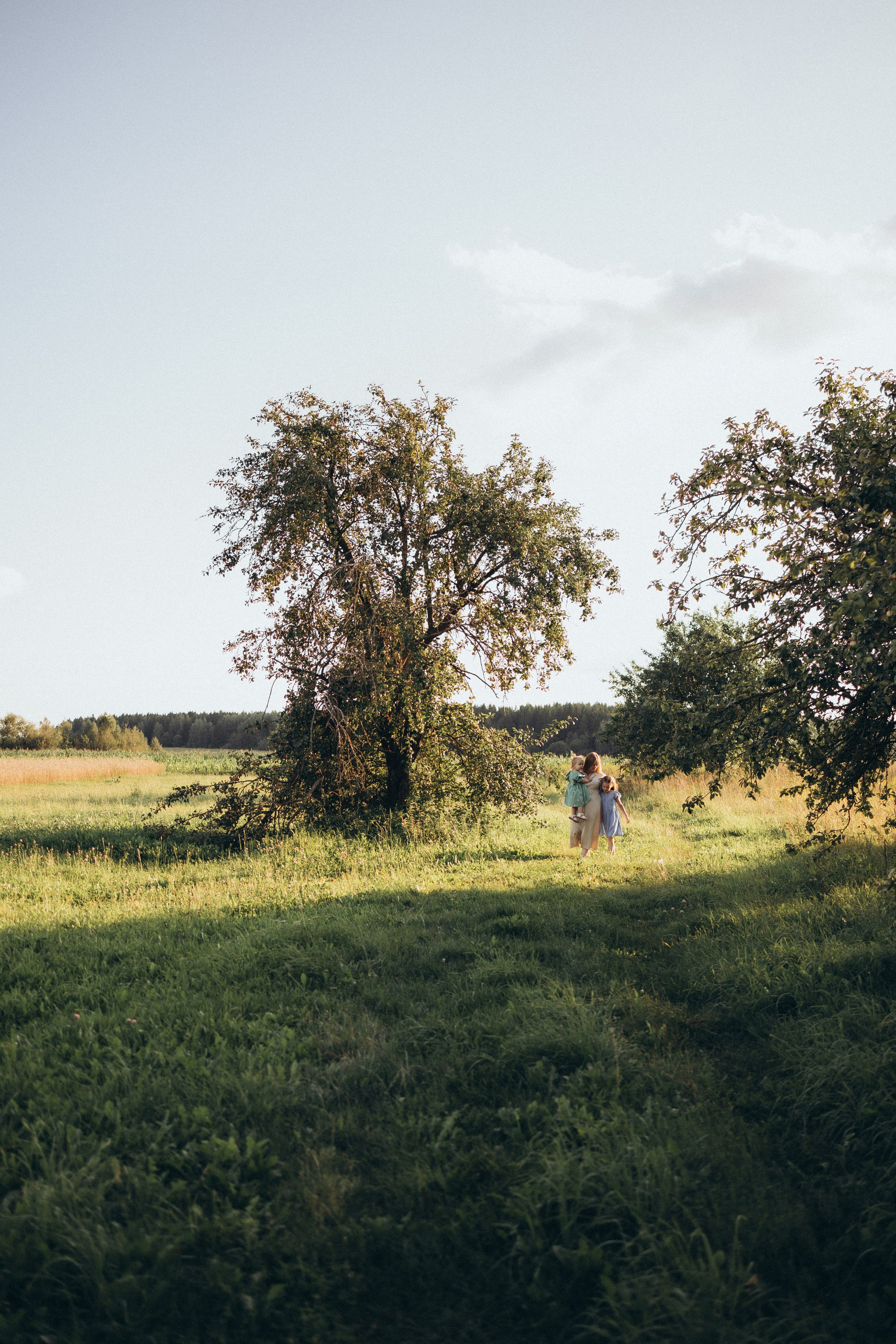 Чаепитие в саду. Фотограф Елена Рябцева