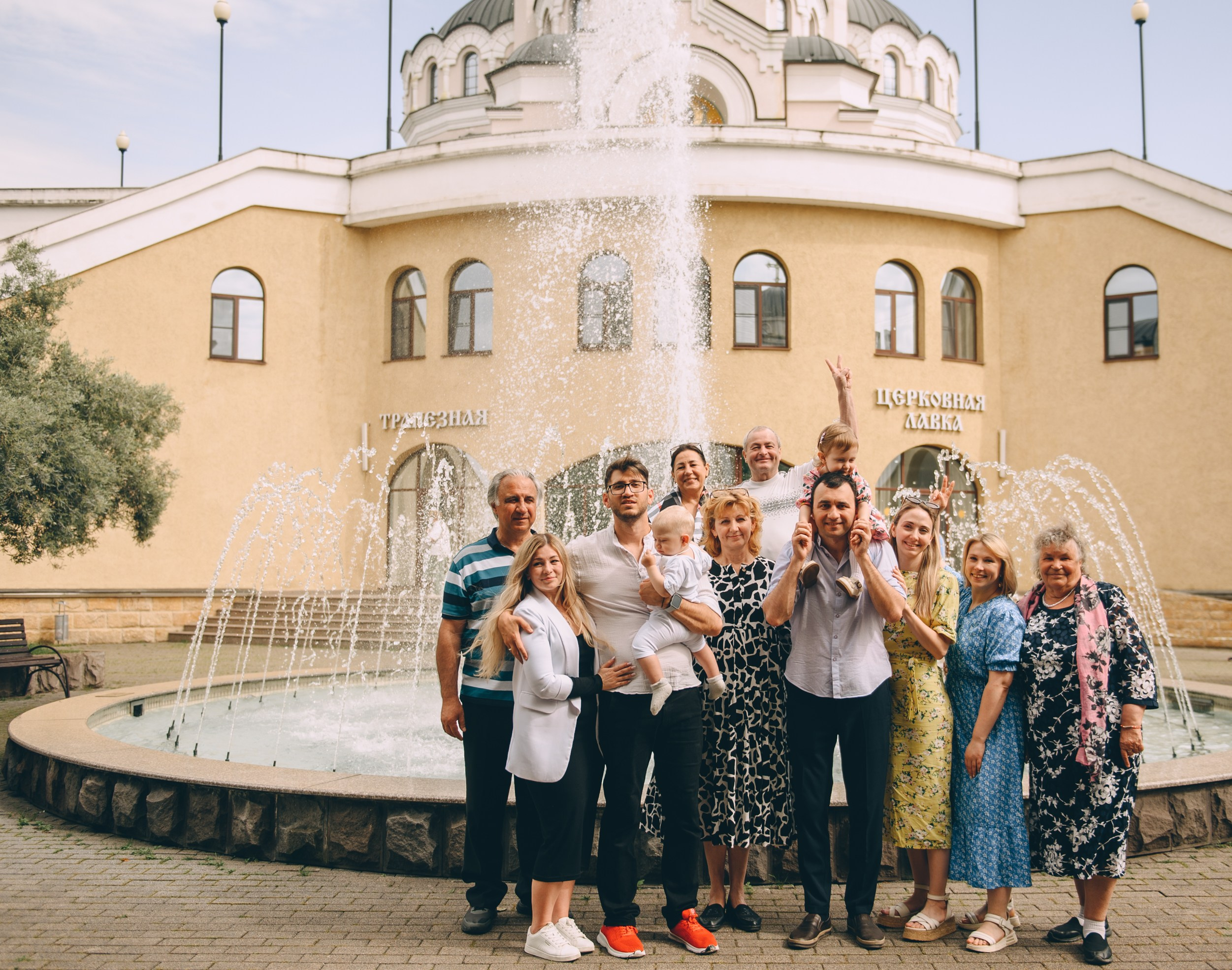 Крещение в храме Нерукотворного Образа Христа Спасителя. Свадебный и семейный фотограф София Невская