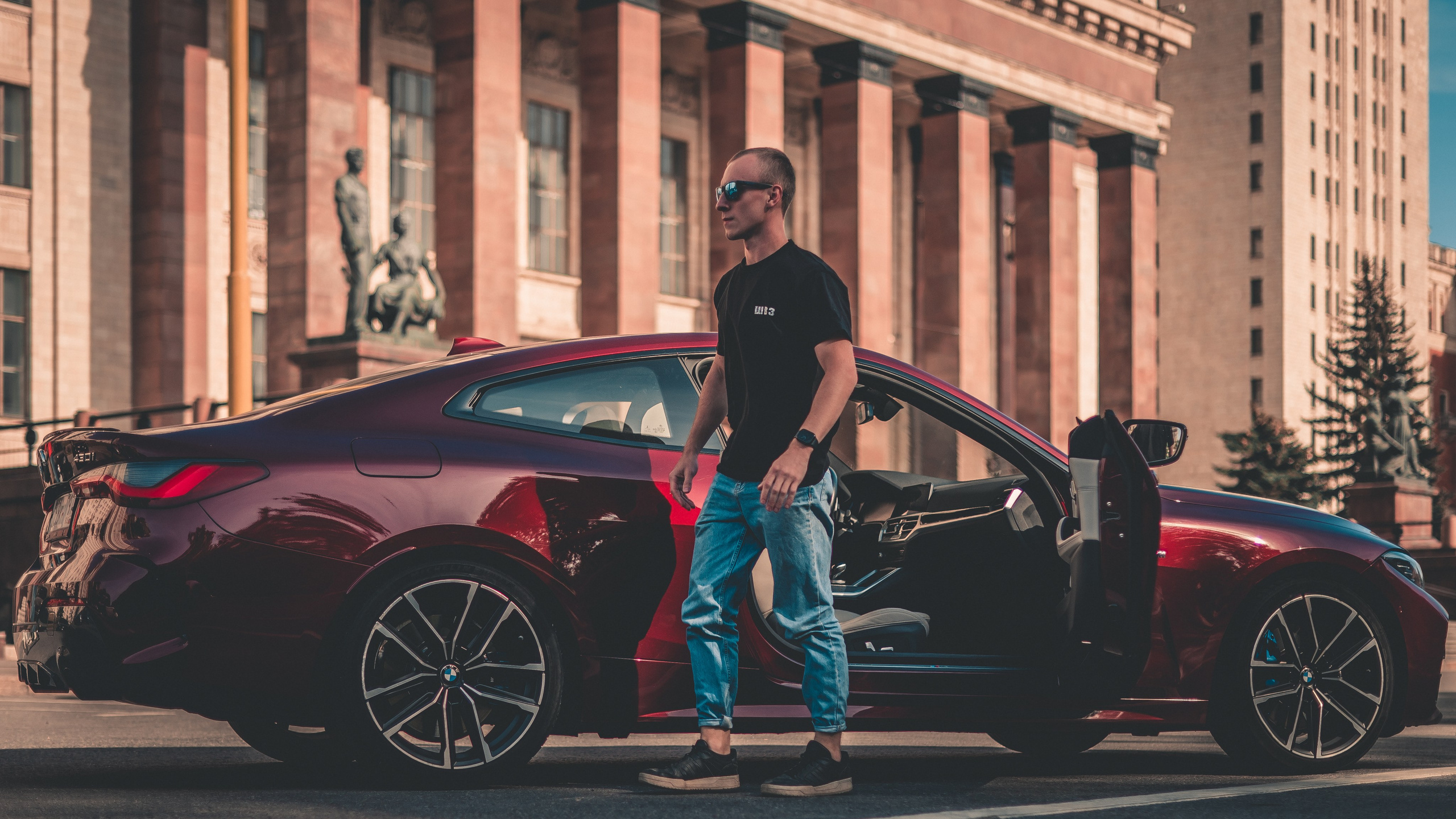 Вячеслав Шкадин — портретная съёмка. Иван Кубик — фотограф и видеограф