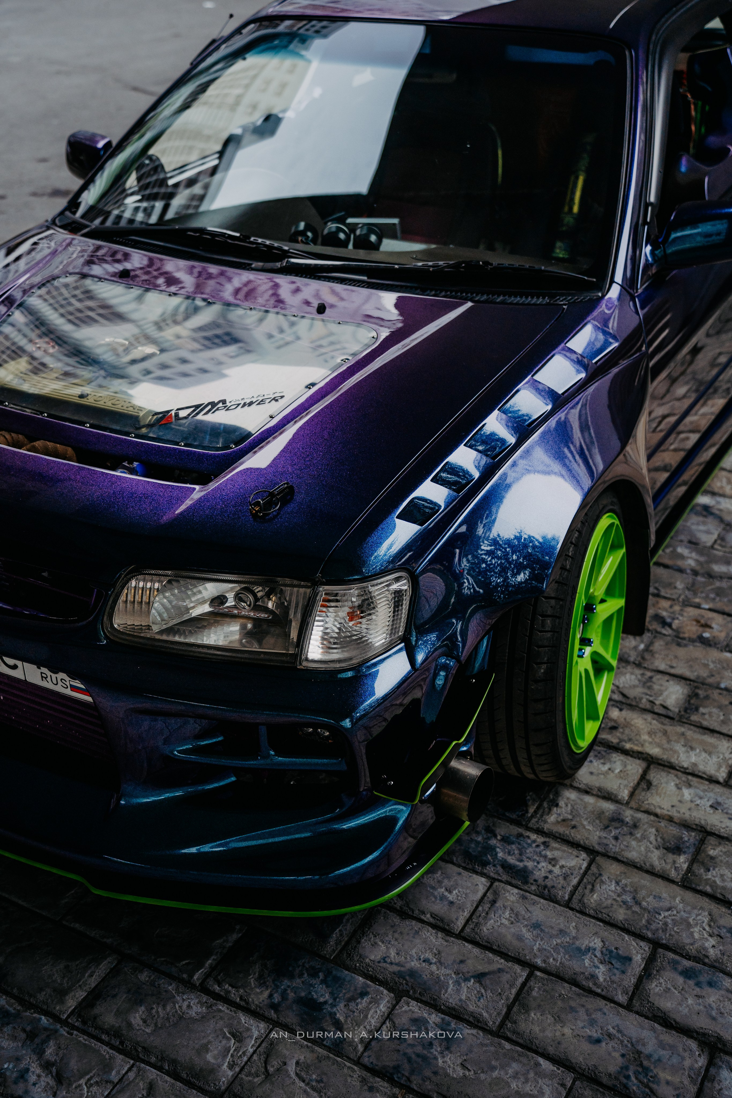 Toyota Corolla II. Фотограф, видеограф и пилот дрона на Байкале