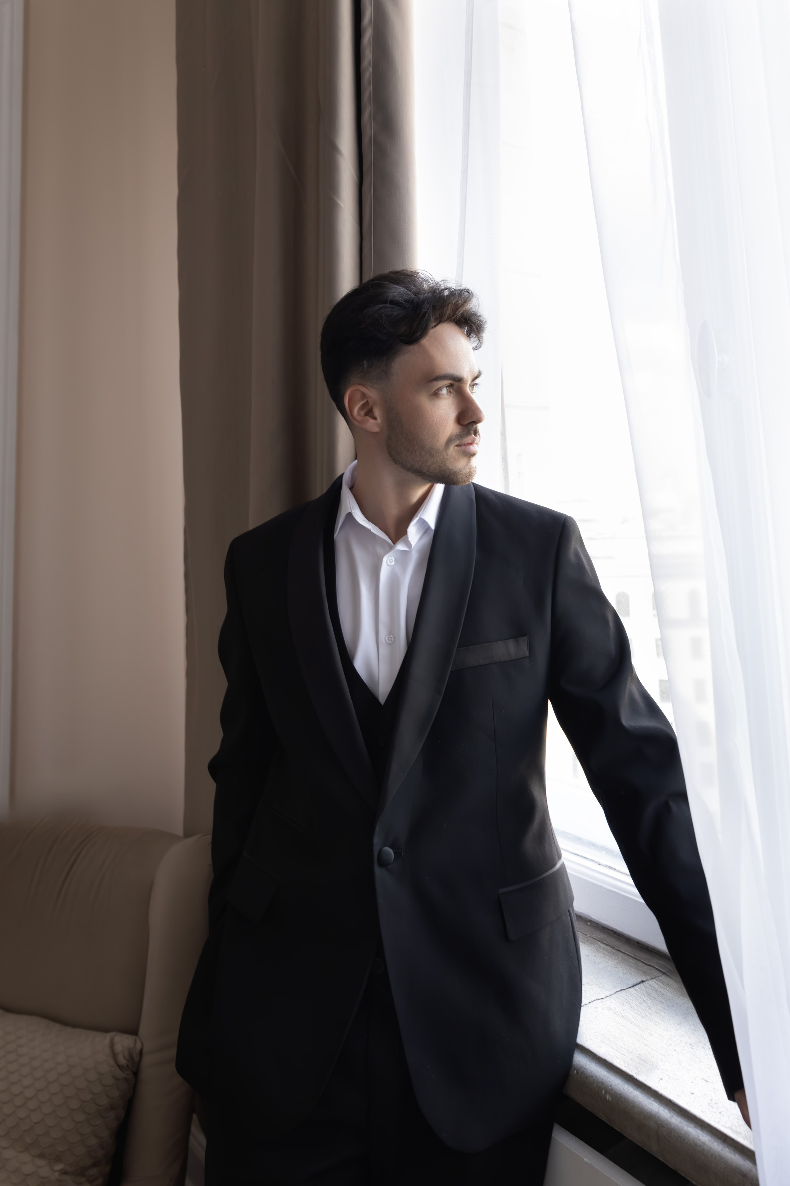 Свадебный фотограф в Москве: профессиональная фотосъёмка вашей свадьбы под ключ