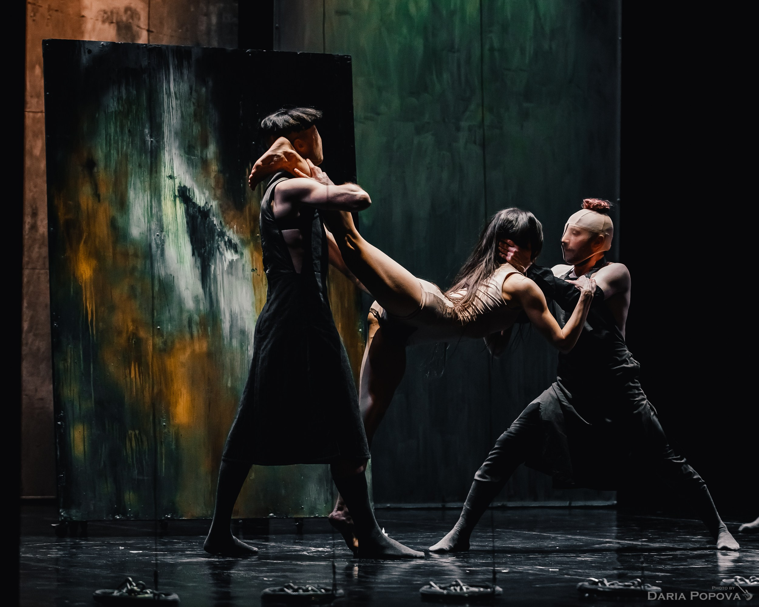 Спектакль «Свадебка». Художник по свету Максим Сергачев