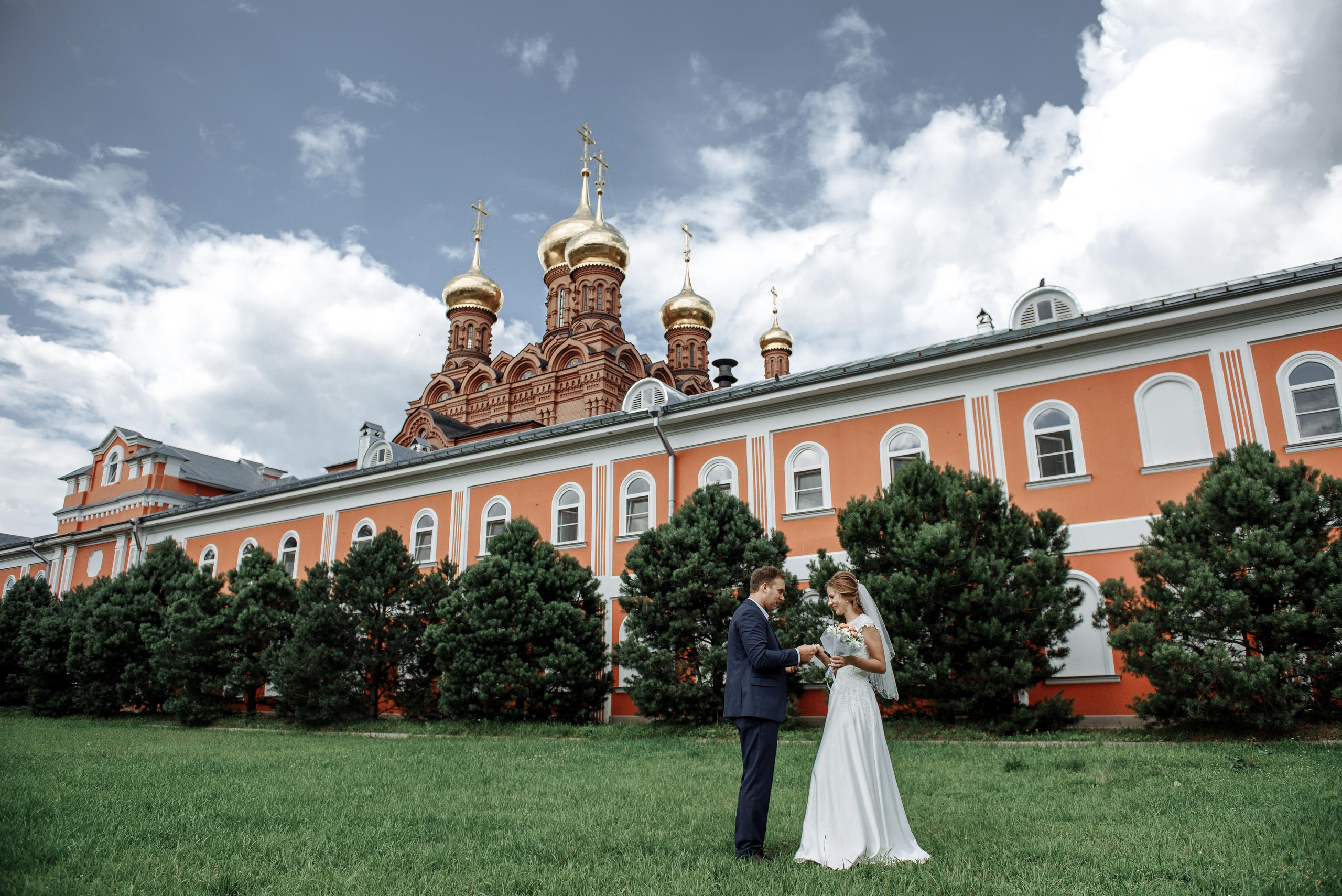 Свадебный и семейный фотограф в Сергиевом Посаде, Москве и Московской