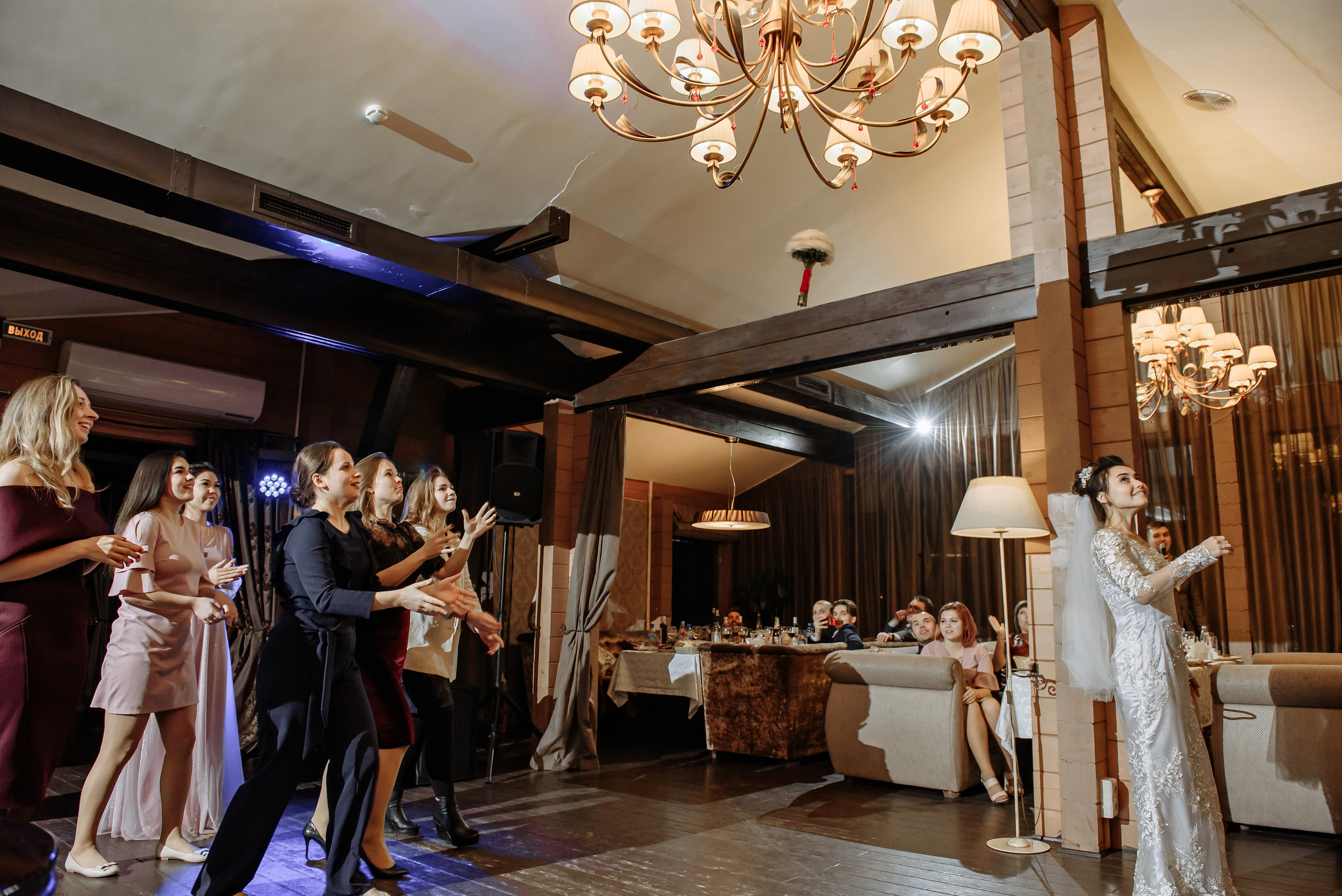 Свадебный и семейный фотограф в Сергиевом Посаде, Москве и Московской