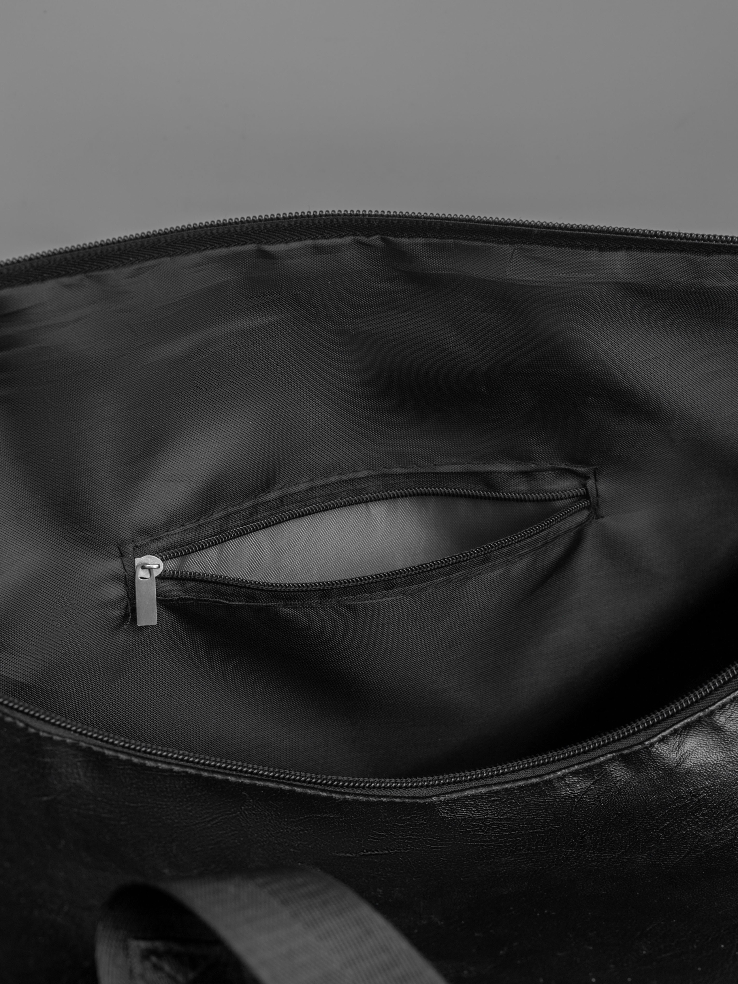 Сумки. Предметный и женский фотограф в Новосибирске