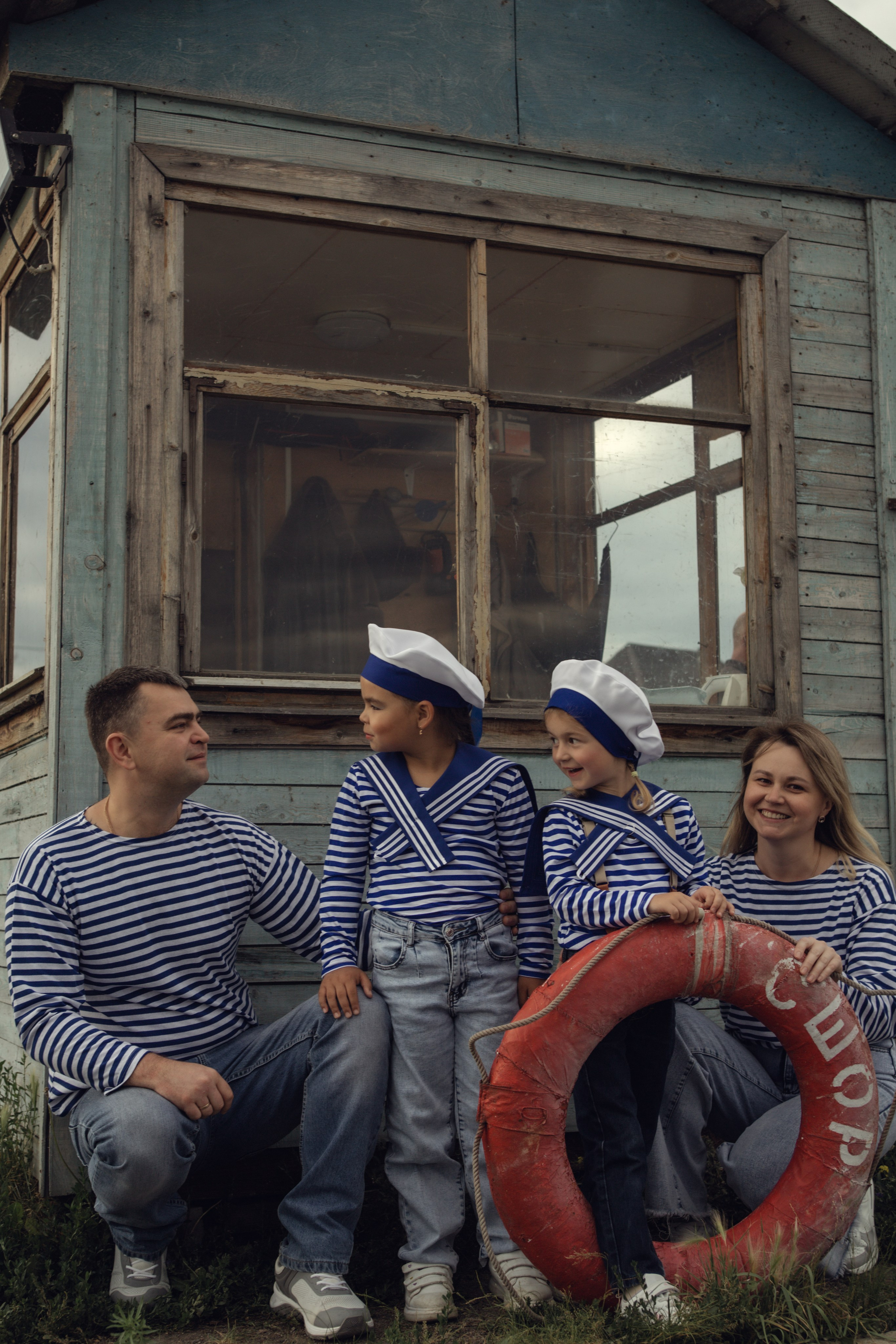 Андрей + Наталья и сестрёнки Вика и Оля. Фотограф Елена Бухонина Челябинск