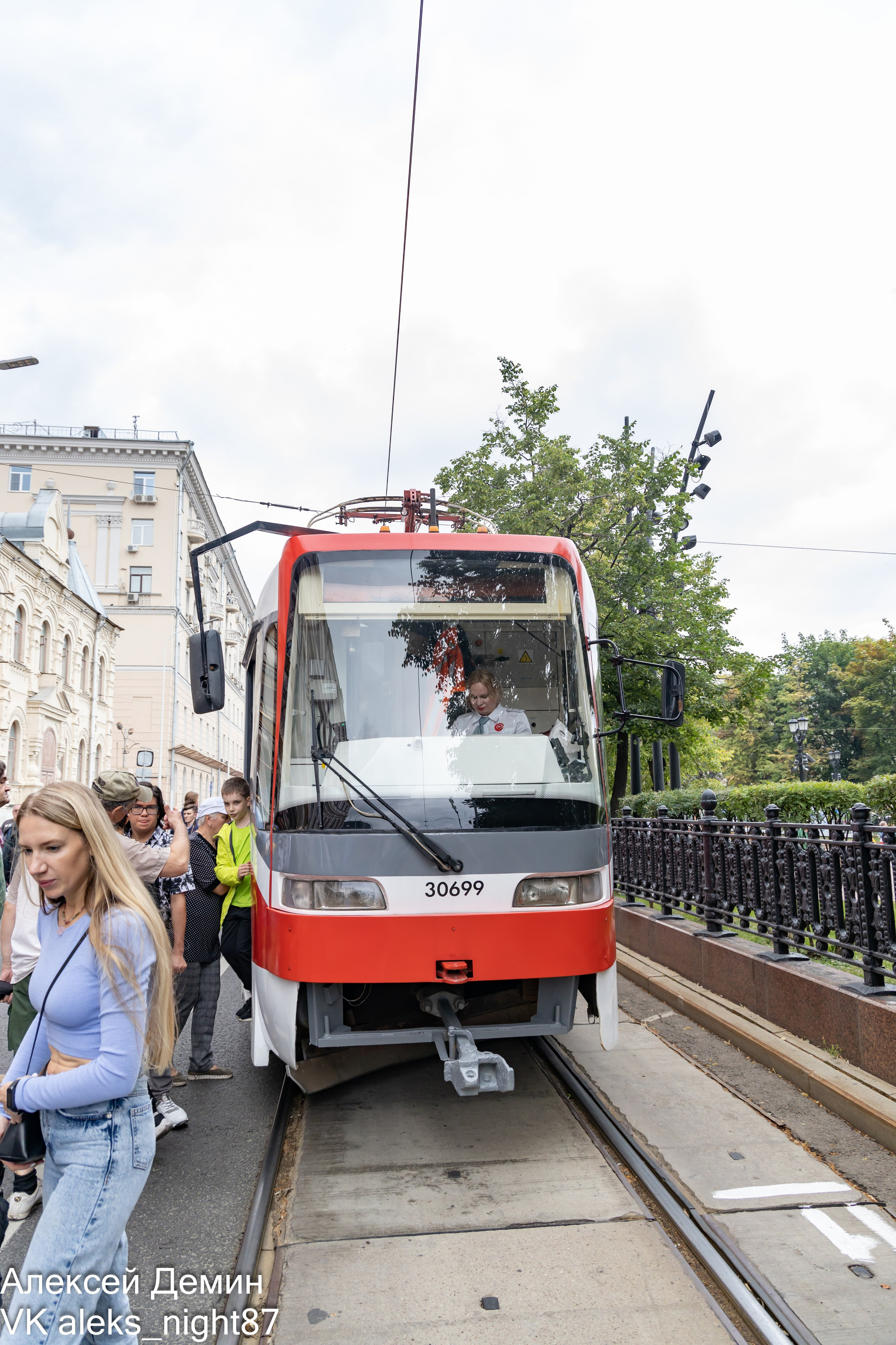Ретро парад трамваем Москва 2023. Репортажный, семейный и студийный фотограф в Москве Демин Алексей