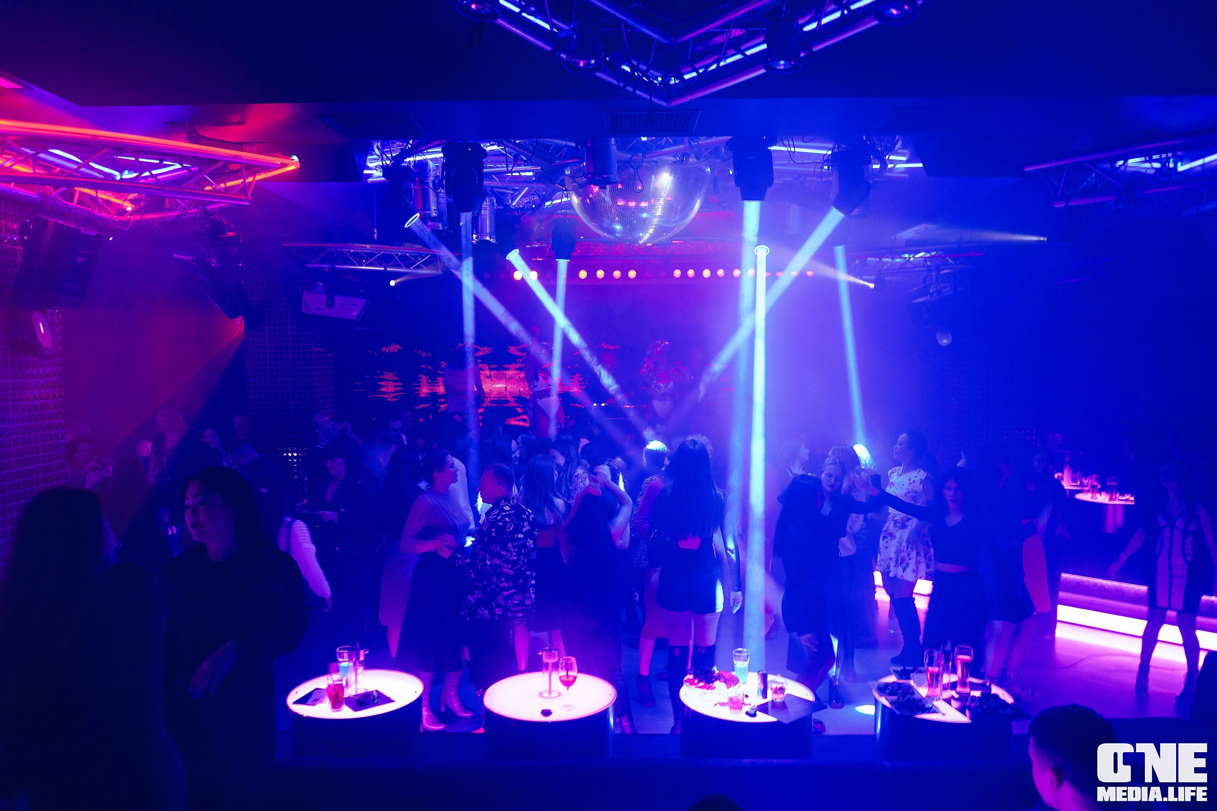 Фоторепортаж из РК Планета. One Media Life: фоторепортажи, фотоотчеты с мероприятий и заведений