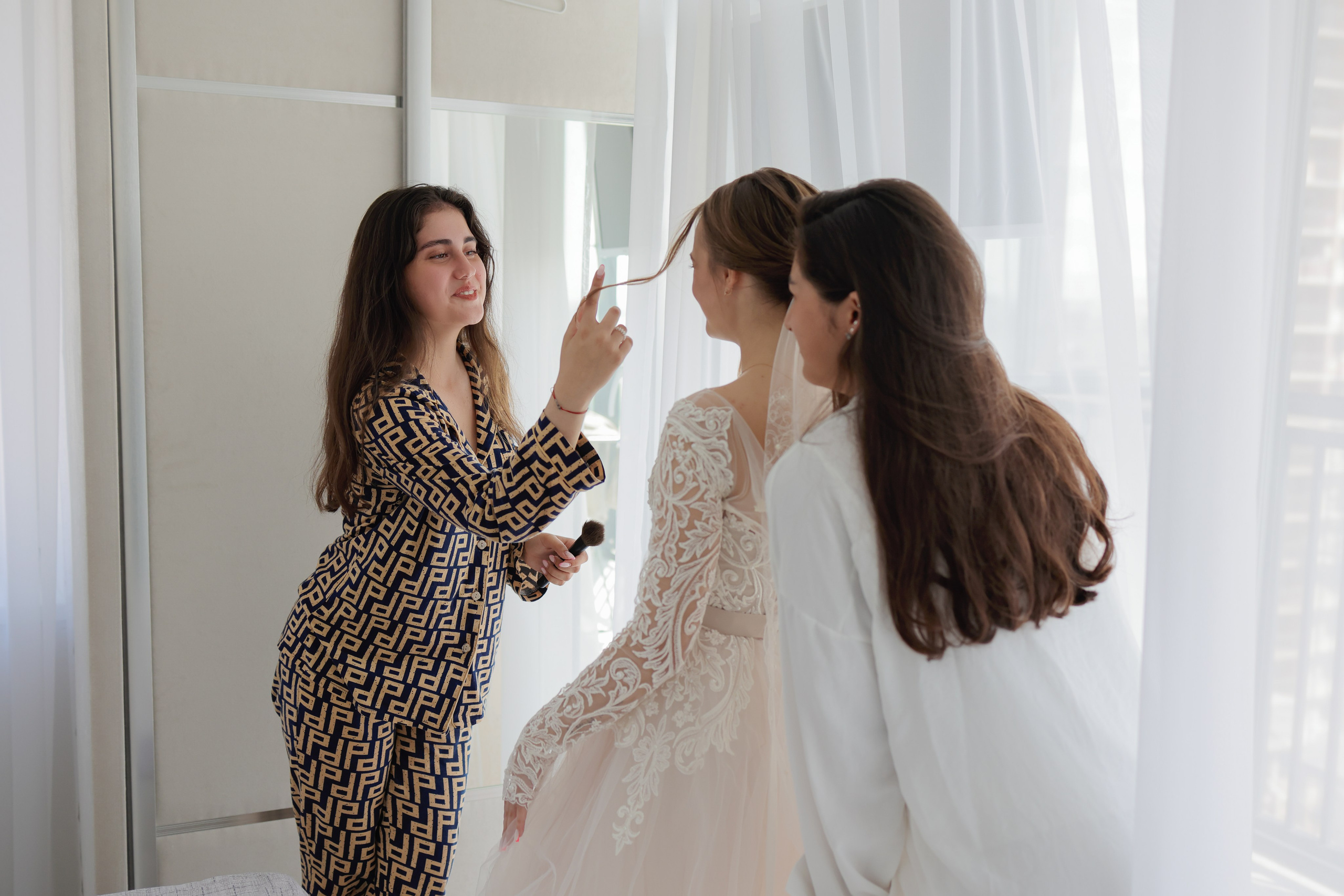 Ксюша и подружки -Утро невесты. Свадебный фотограф   Набережных Челнов  Олег Новиков