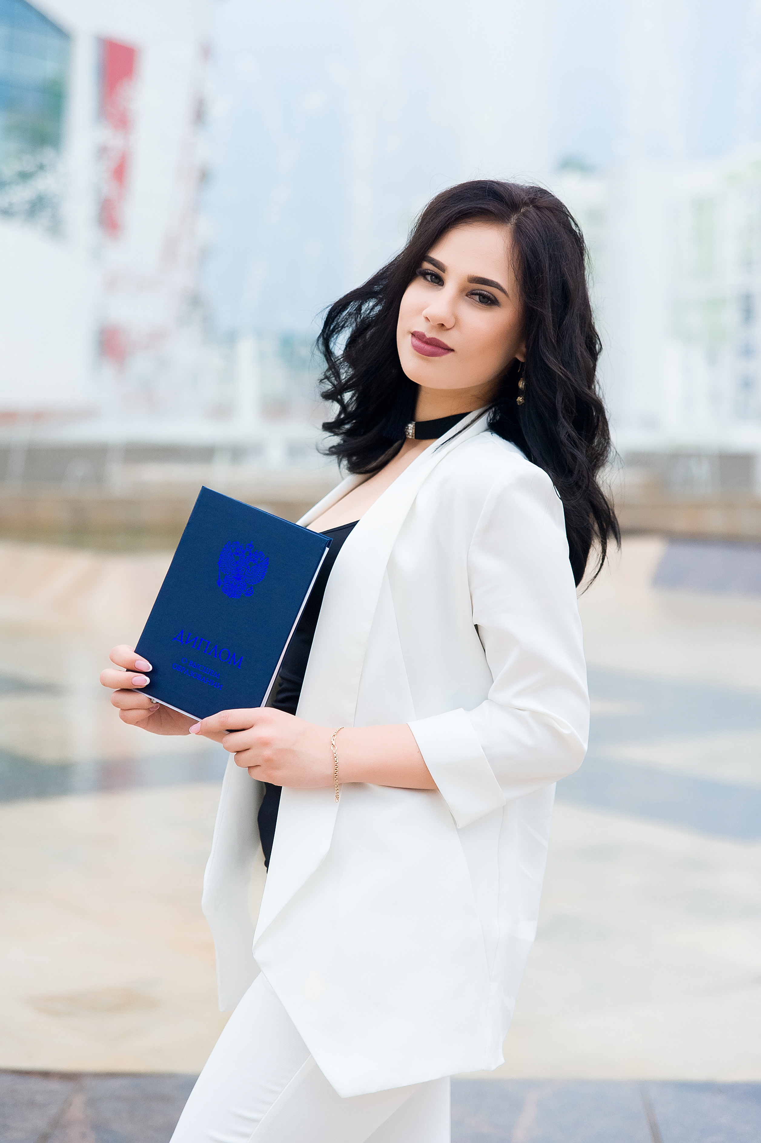 Портреты для выпускниц МГУ