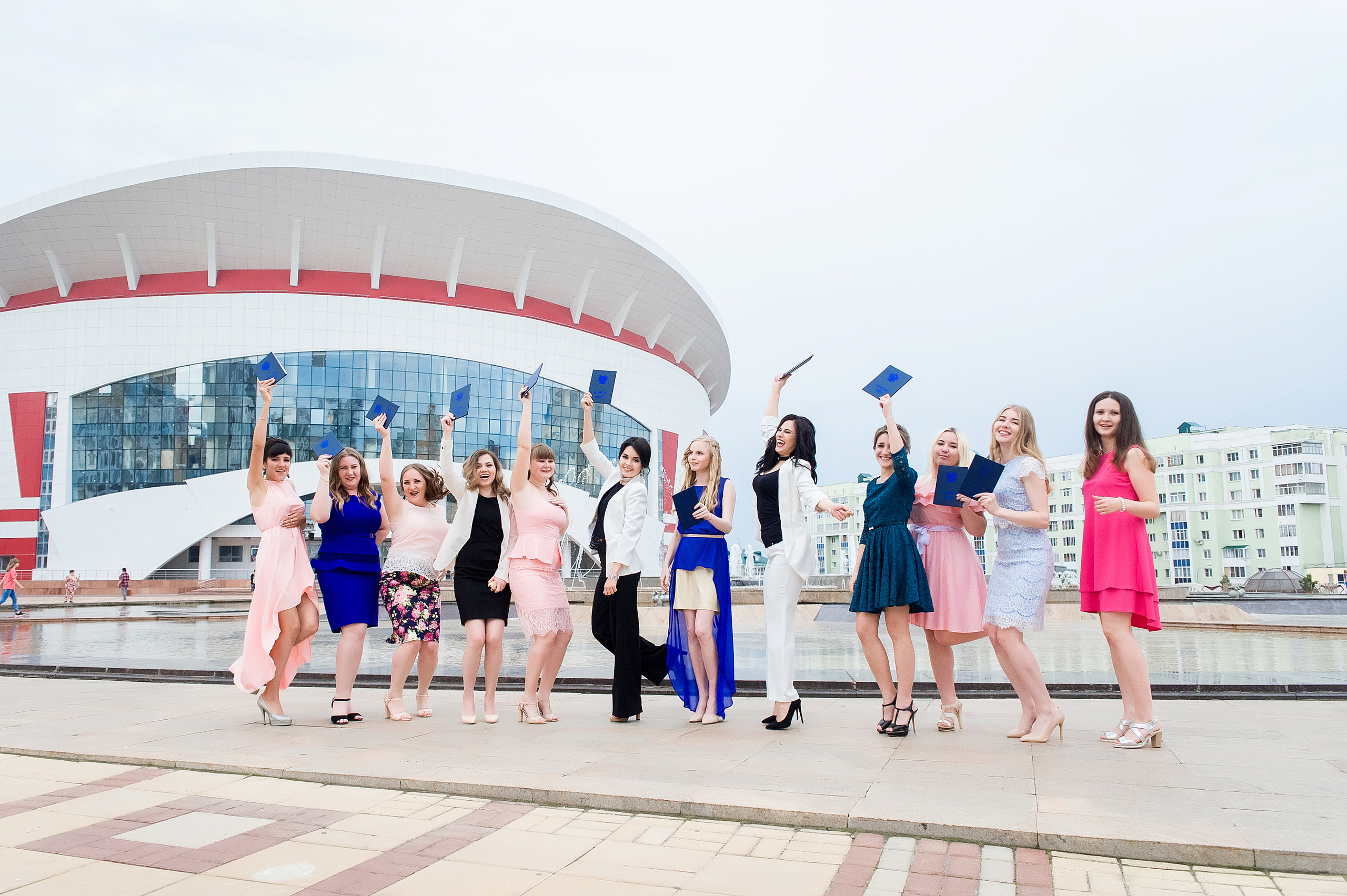 Портреты для выпускниц МГУ