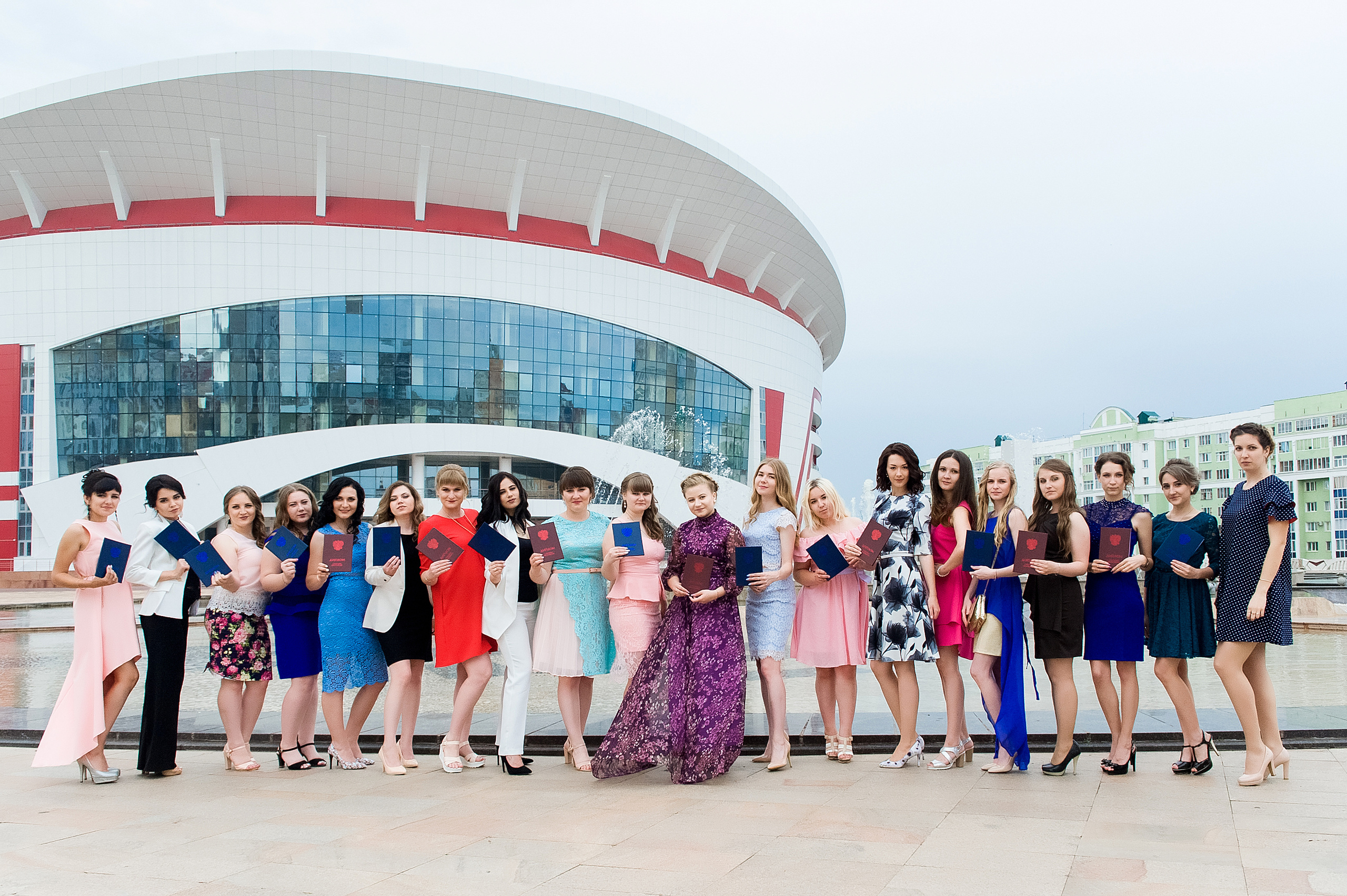 Портреты для выпускниц МГУ