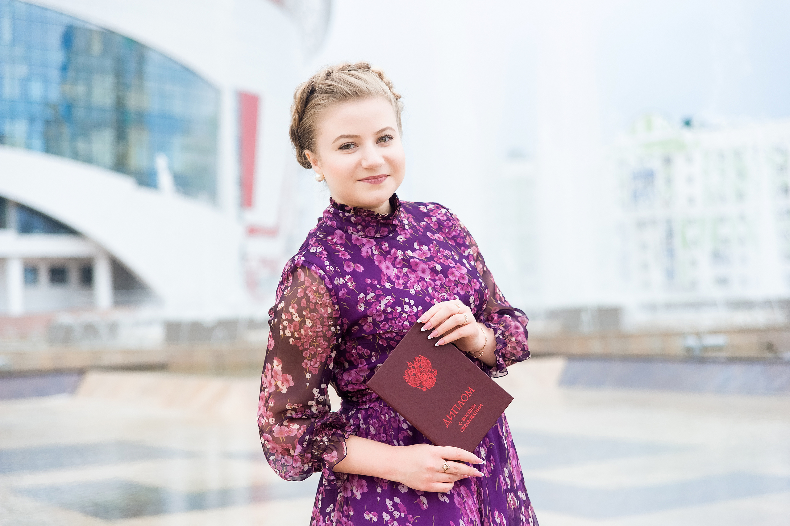 Портреты для выпускниц МГУ