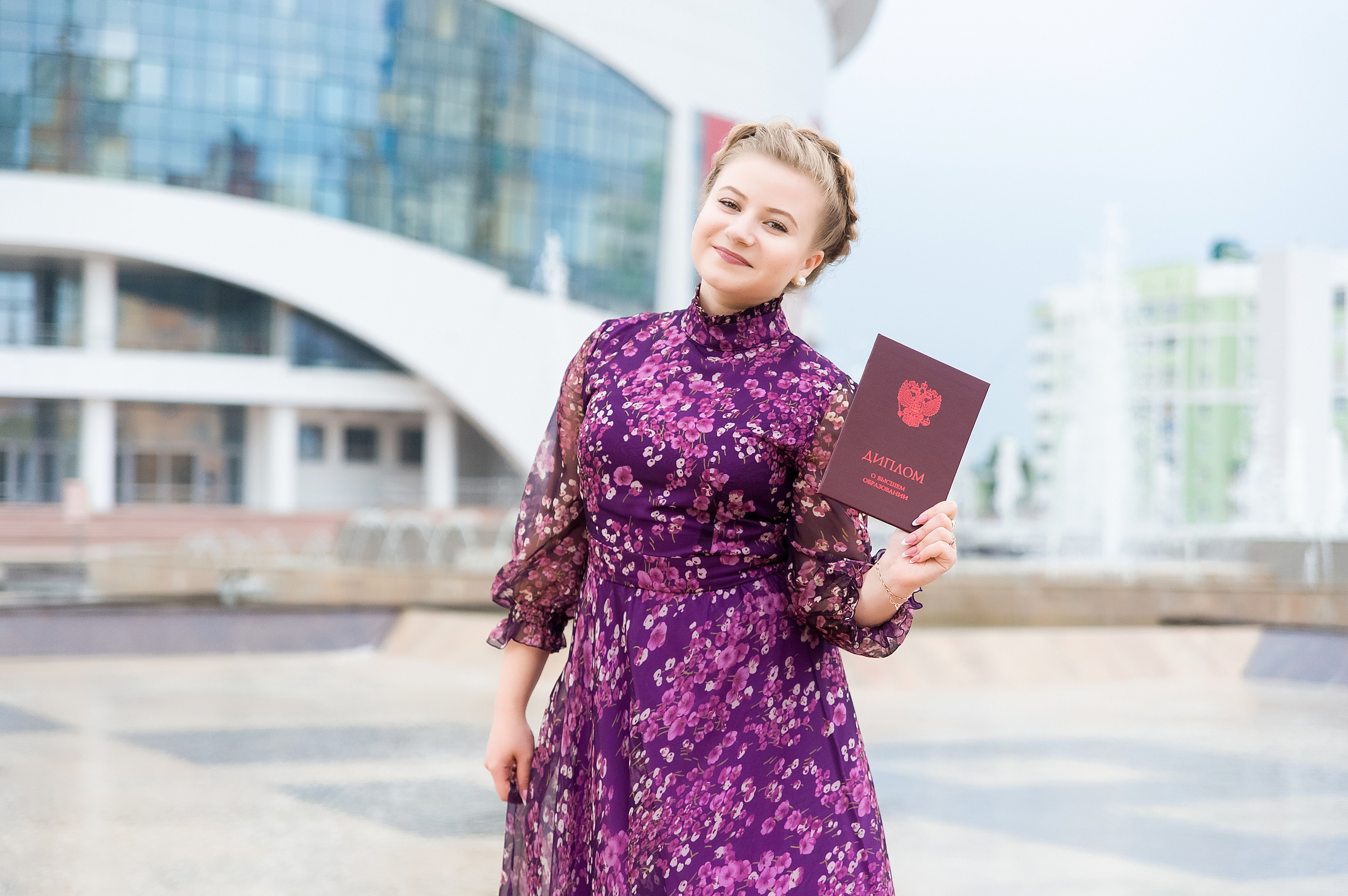 Портреты для выпускниц МГУ