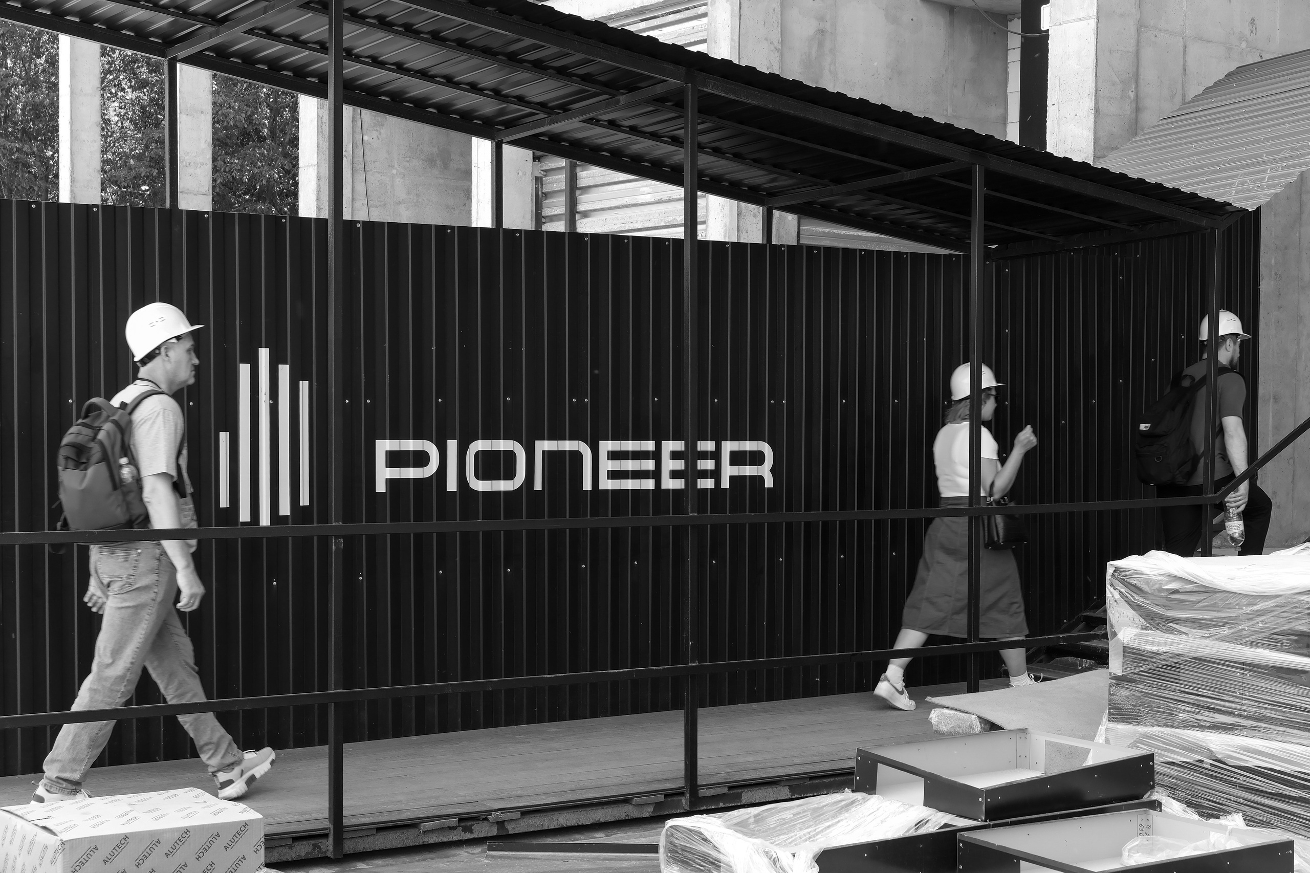 Прогулки с архитектором х Чайка Лаб | 2025. Михаил Мулач | Архитектурный фотограф