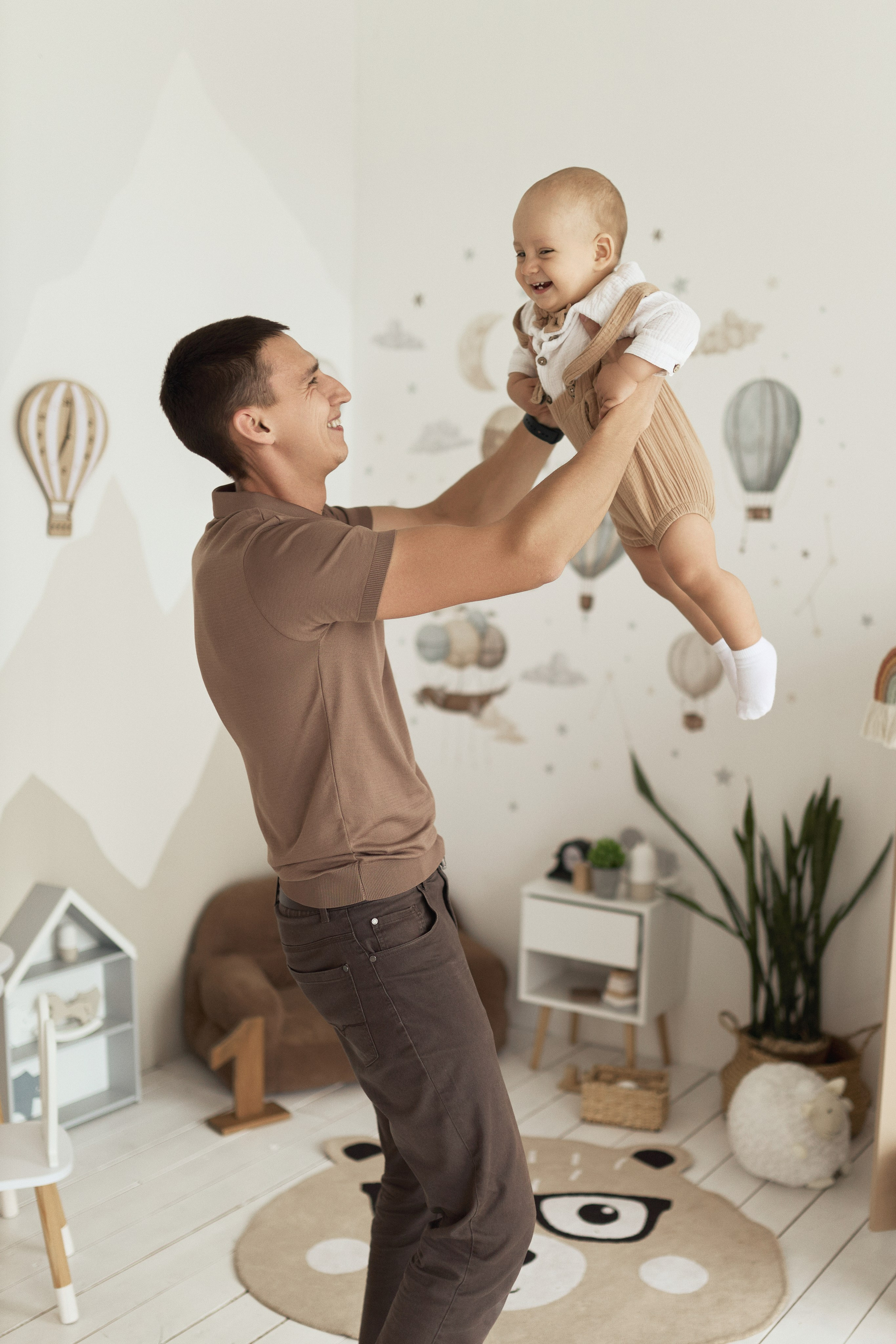 Семейная фотосессия в фотостудии. Алина Каравайцева. Фотограф в городе Барнаул