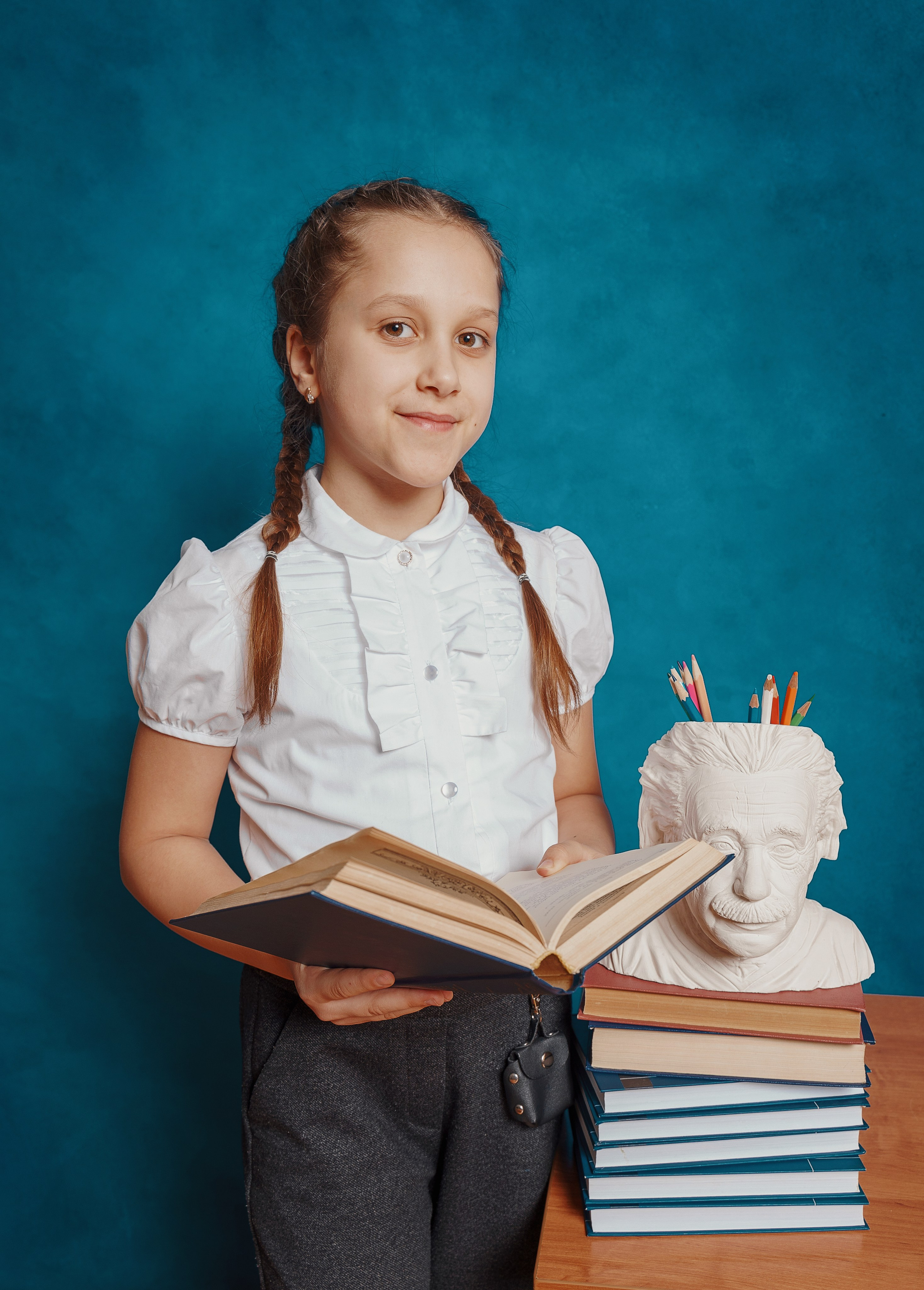 Дизайн «Математика». Стильные выпускные альбомы и индивидуальные фотосессии в Таганроге