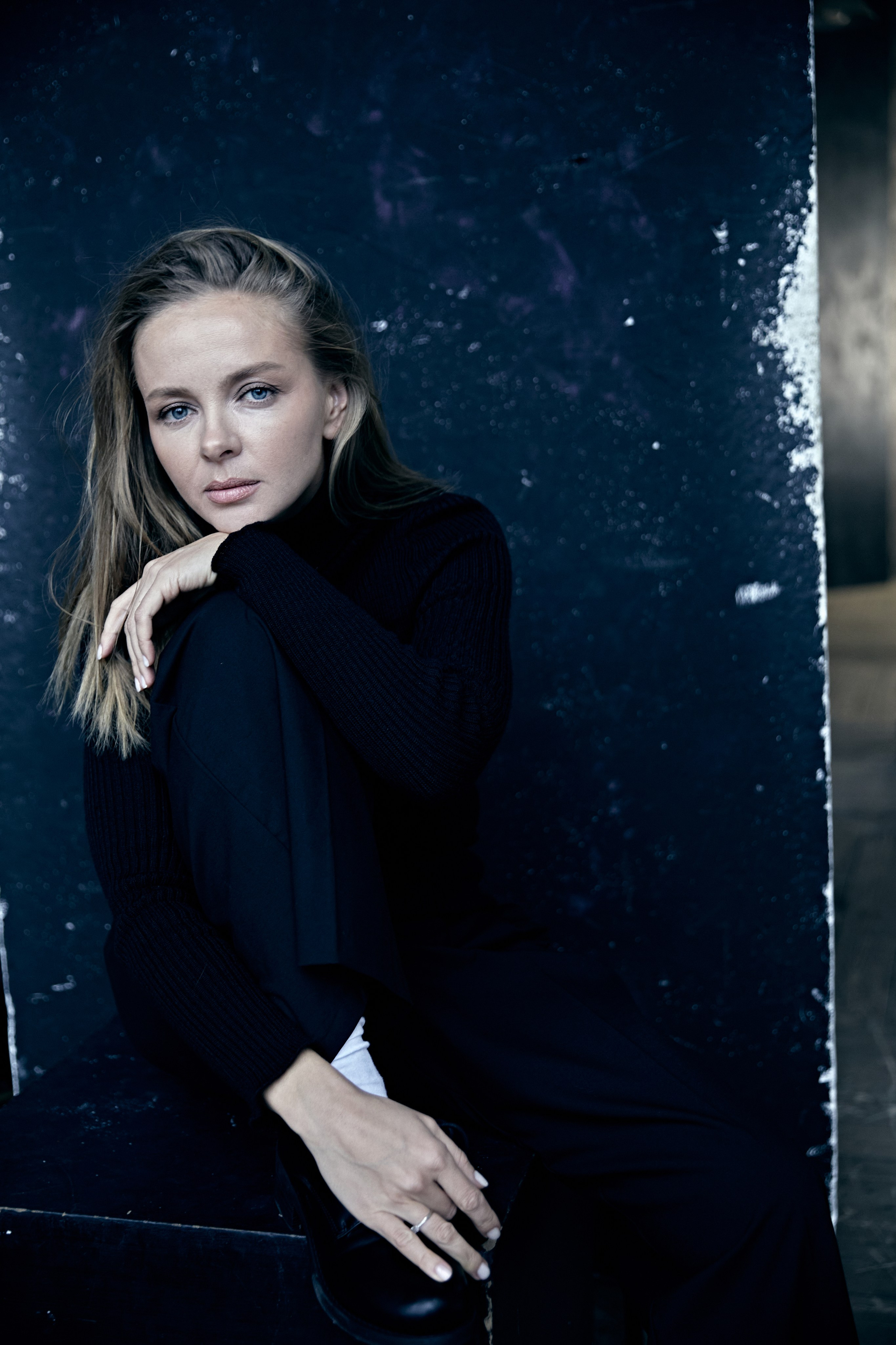 LUBOV. Yulia Otroschenko