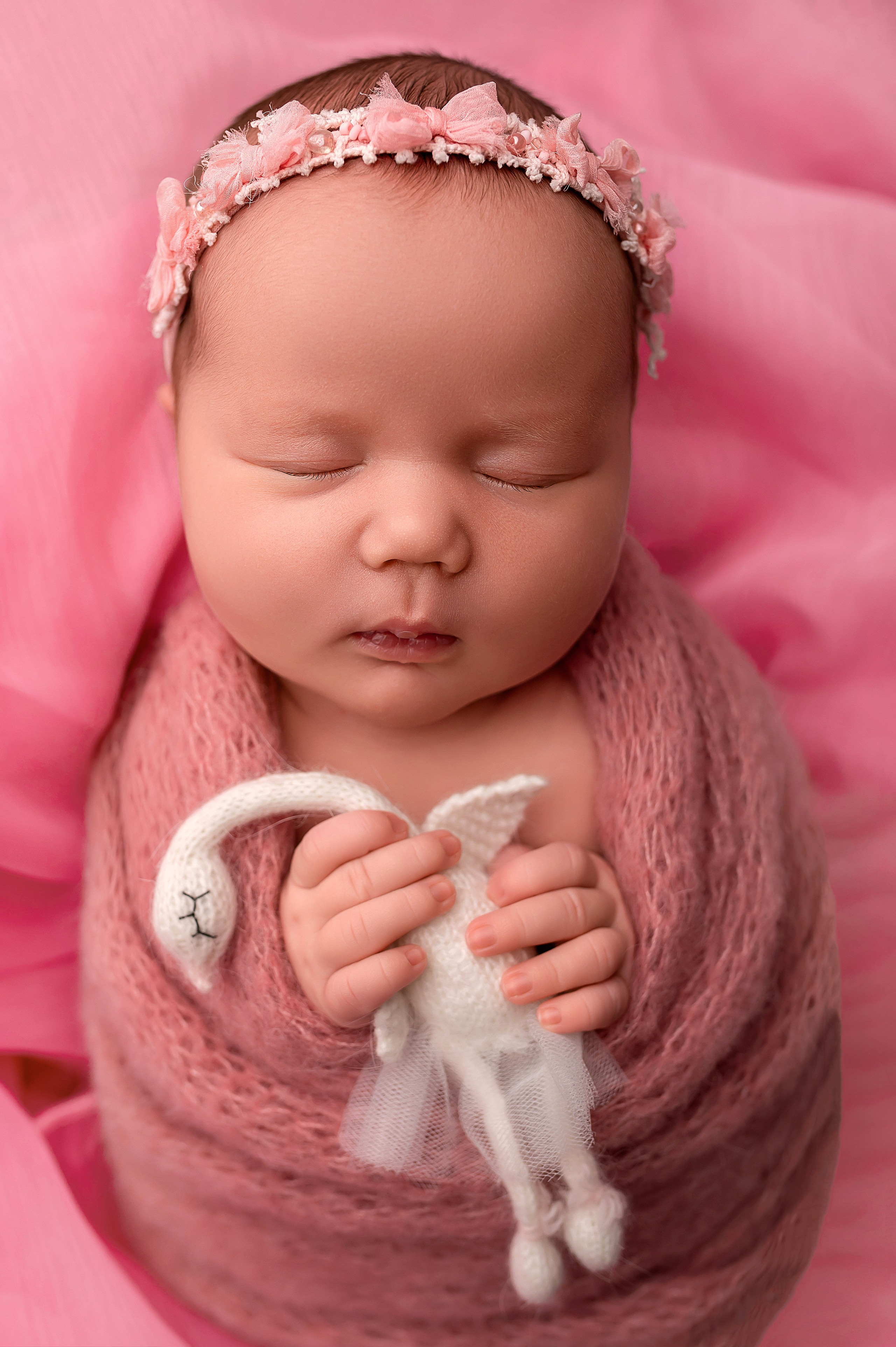 Новорождённые девочки. Детский фотограф новорождённых в Минске Боровик Екатерина