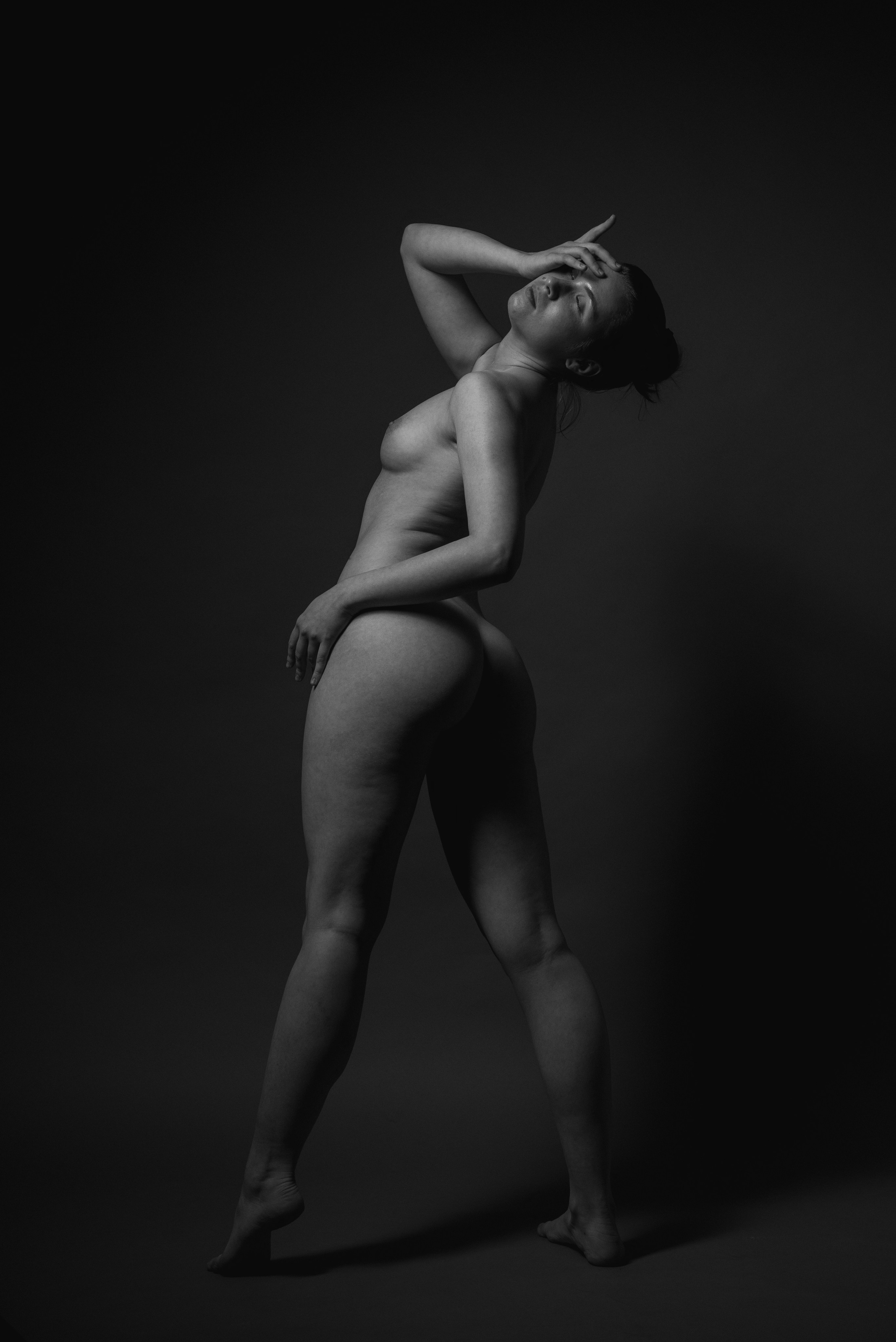 Катерина/ню/18+. Портретный и архитектурный фотограф в Москве и Санкт-Петербурге