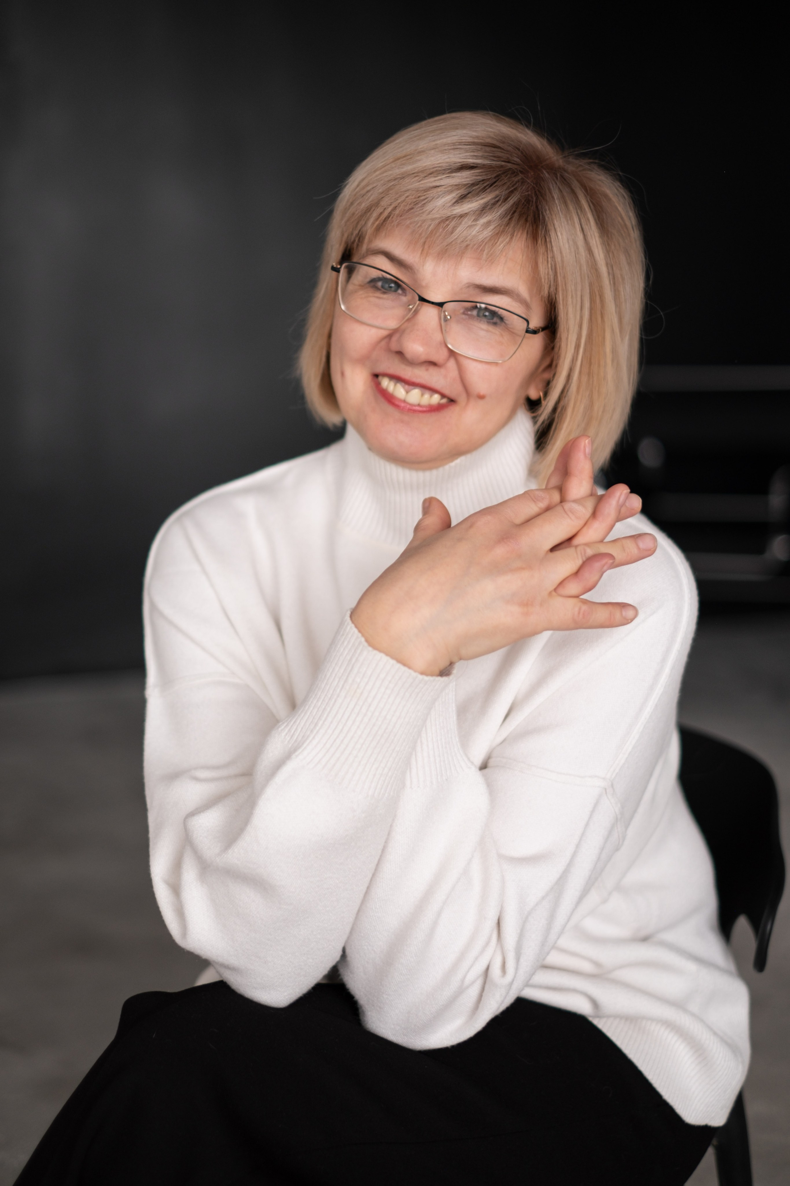 Наталья и Оля | мама и дочь в студии. Фотограф в Новосибирске Диана Ильиных