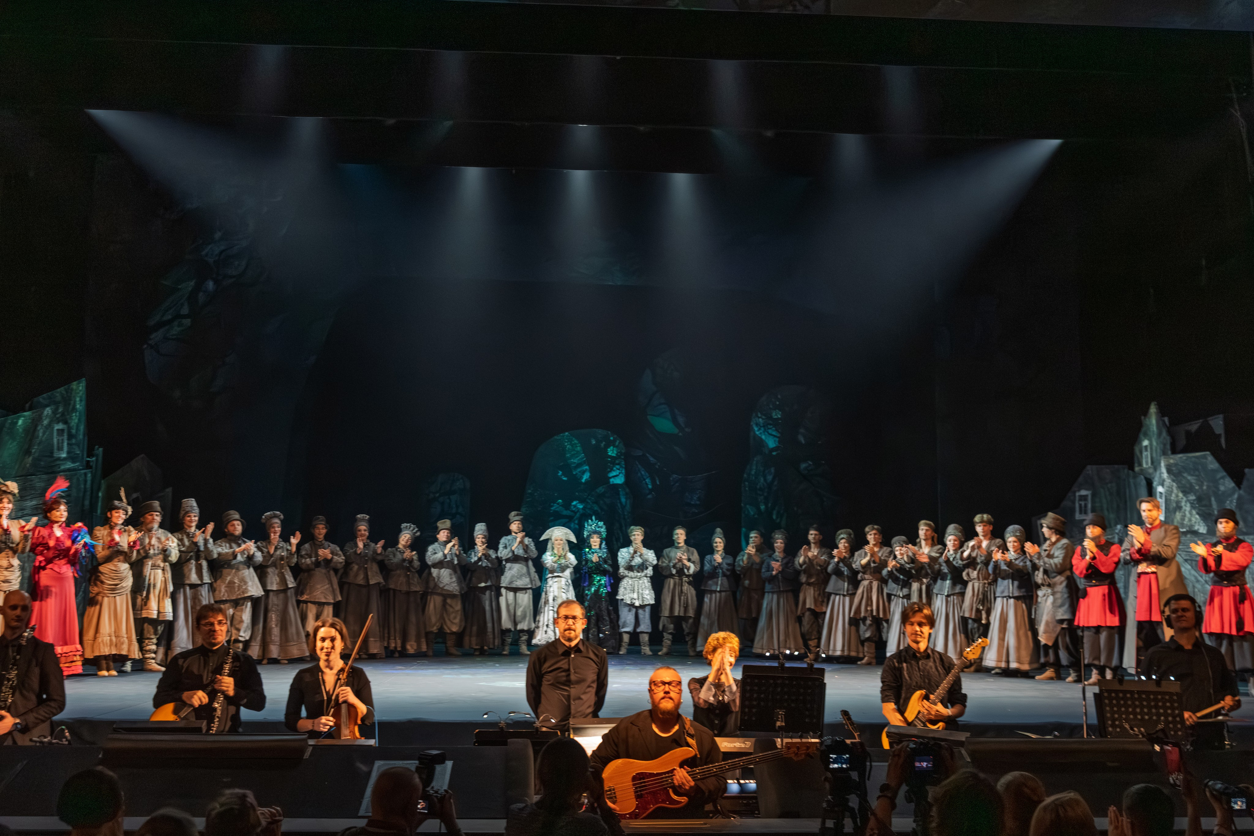 Театр Терезы Дуровой: Малахитовая Шкатулка. Сайт фотографа Сергея Абрамова