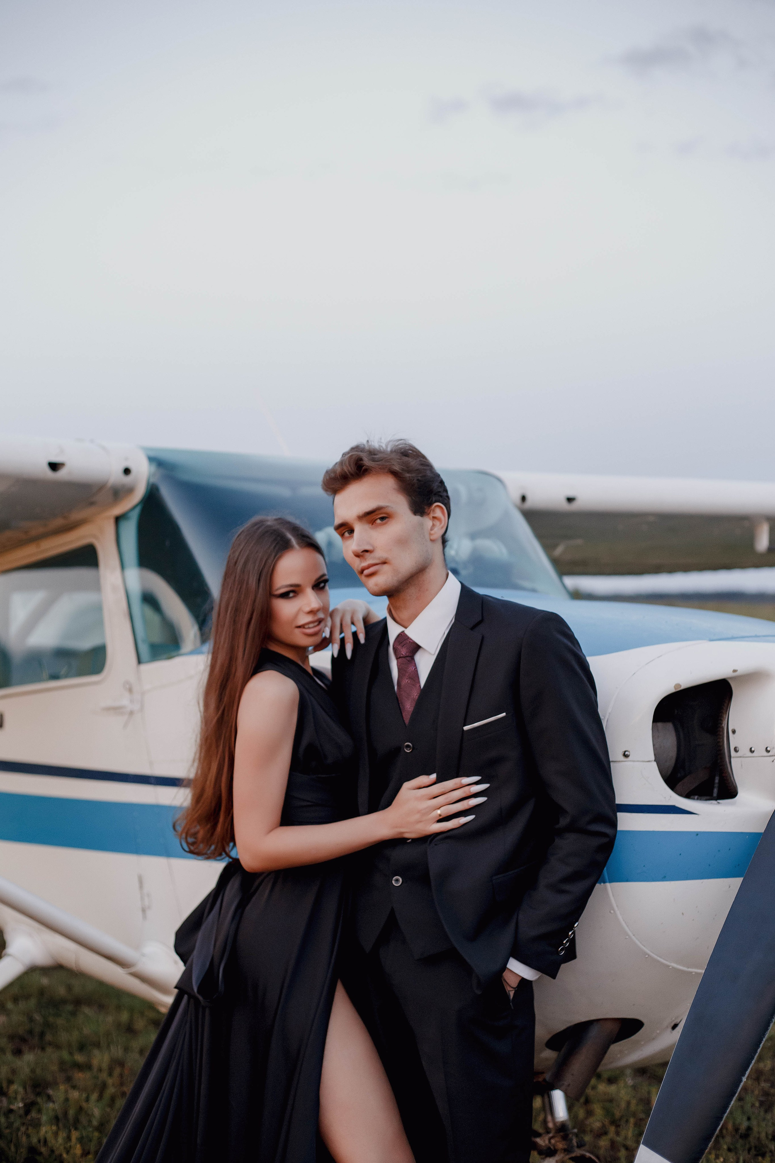 На взлетной полосе. Свадебный фотограф Санкт-Петербург  Москва