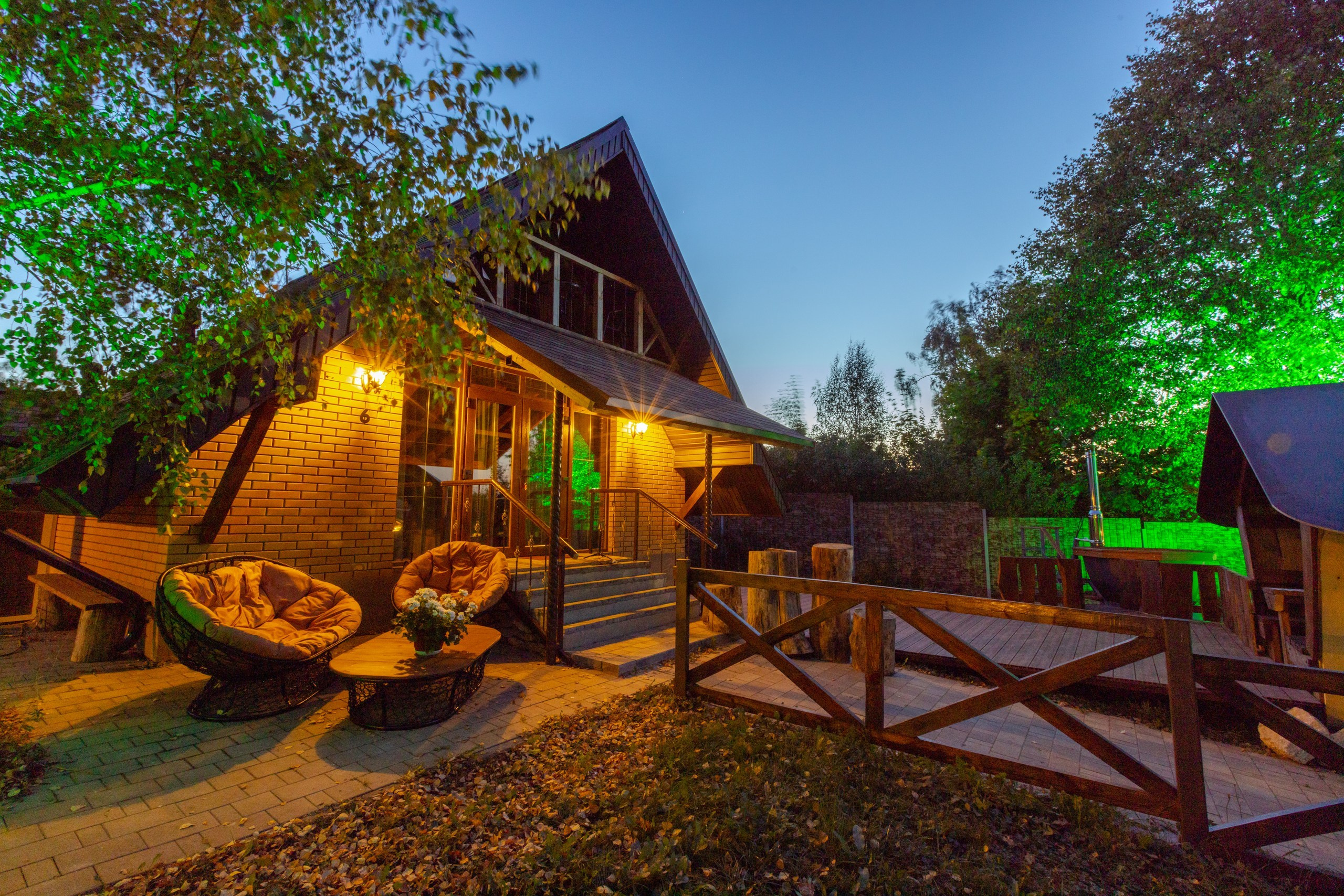 Большая Тросна вечером и новый бассейный комплекс. Фотограф в Туле Крупский АнДРей. Фотостудия «КАДР71» в Туле