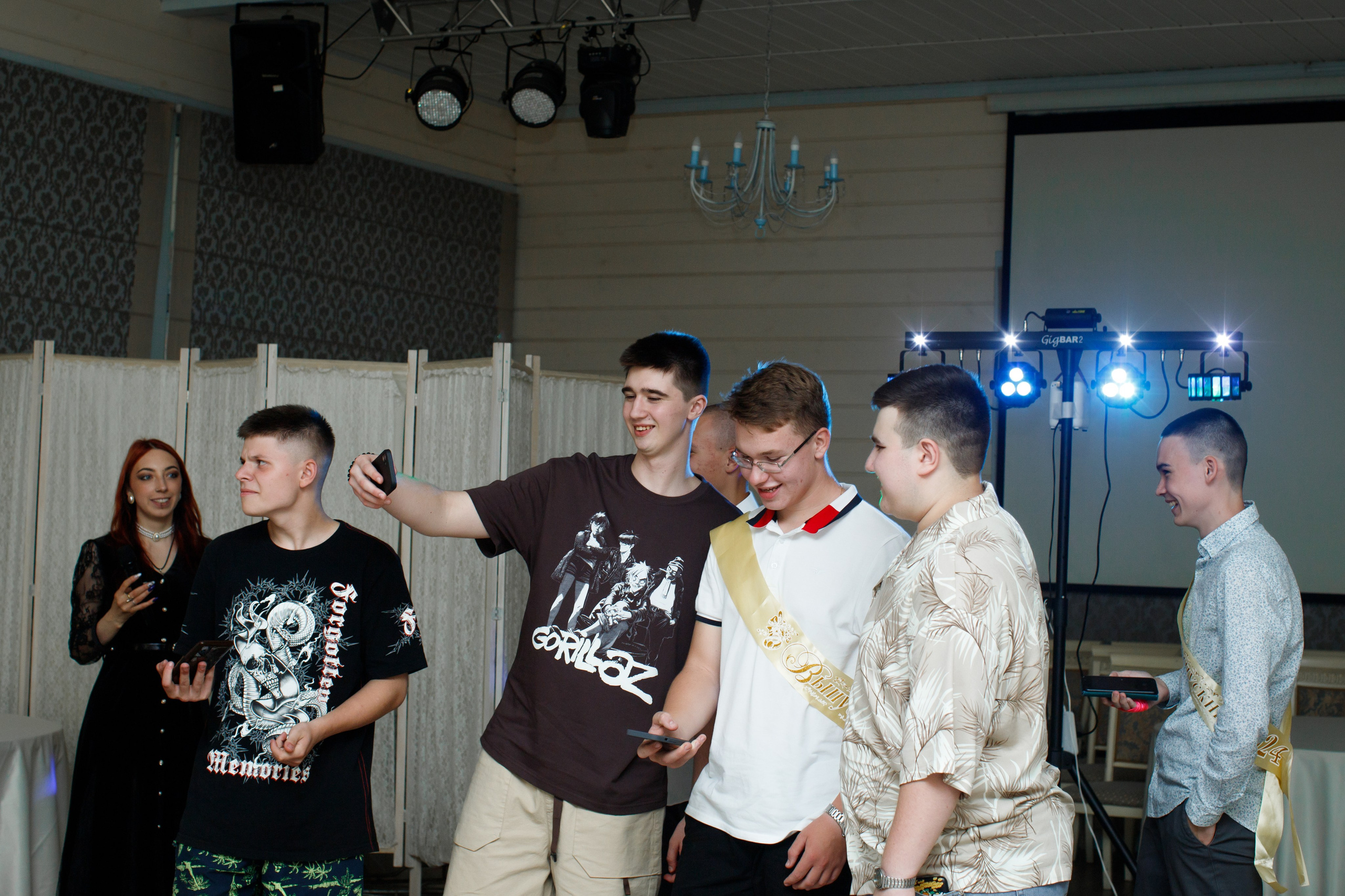 9 класс / Школа № 14 / Выпускной / г. Пушкино. Детский и семейный фотограф Мария Киселёва. Москва