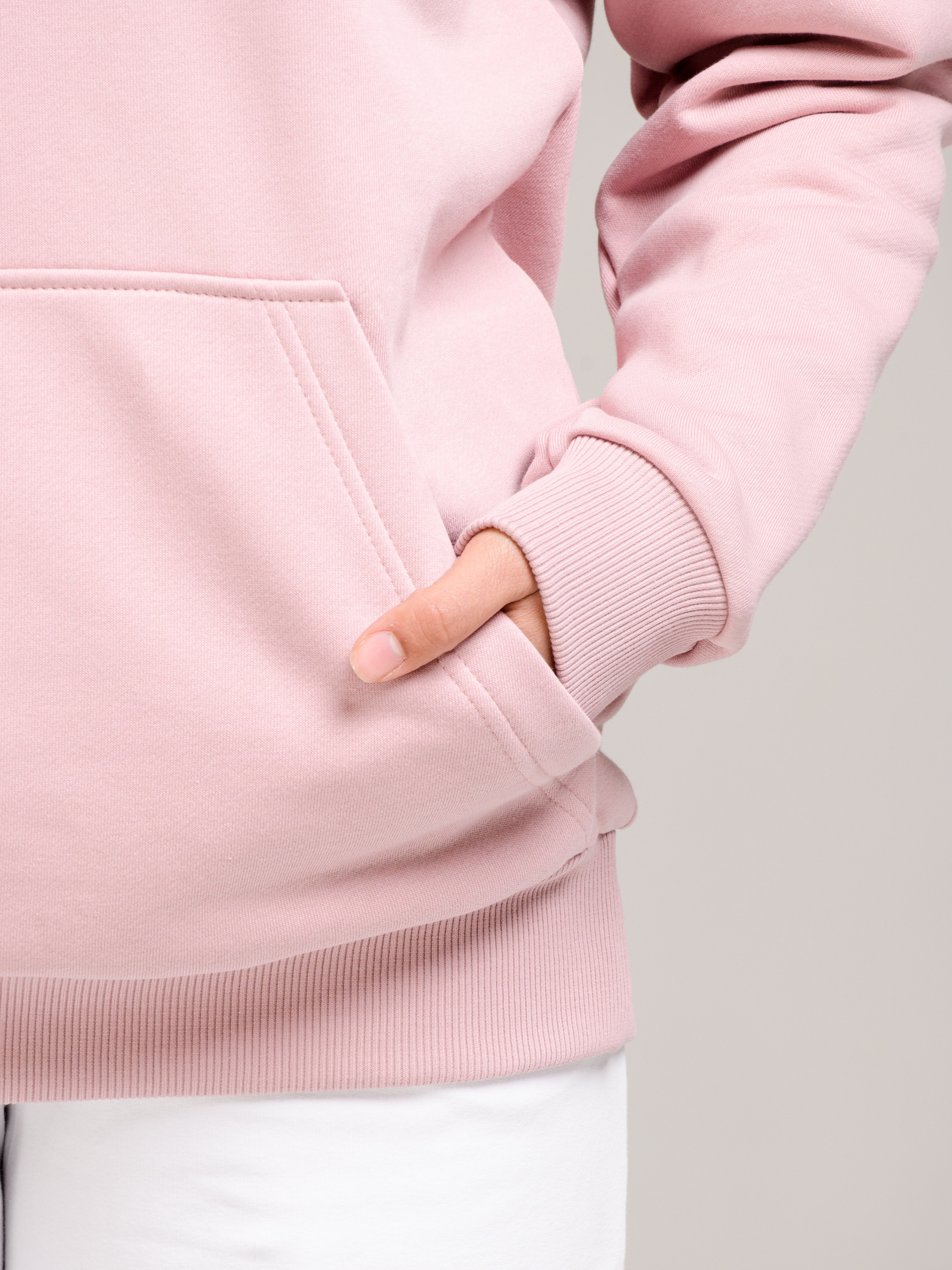 Dusha leton. Fotograf Dmitrii Donets