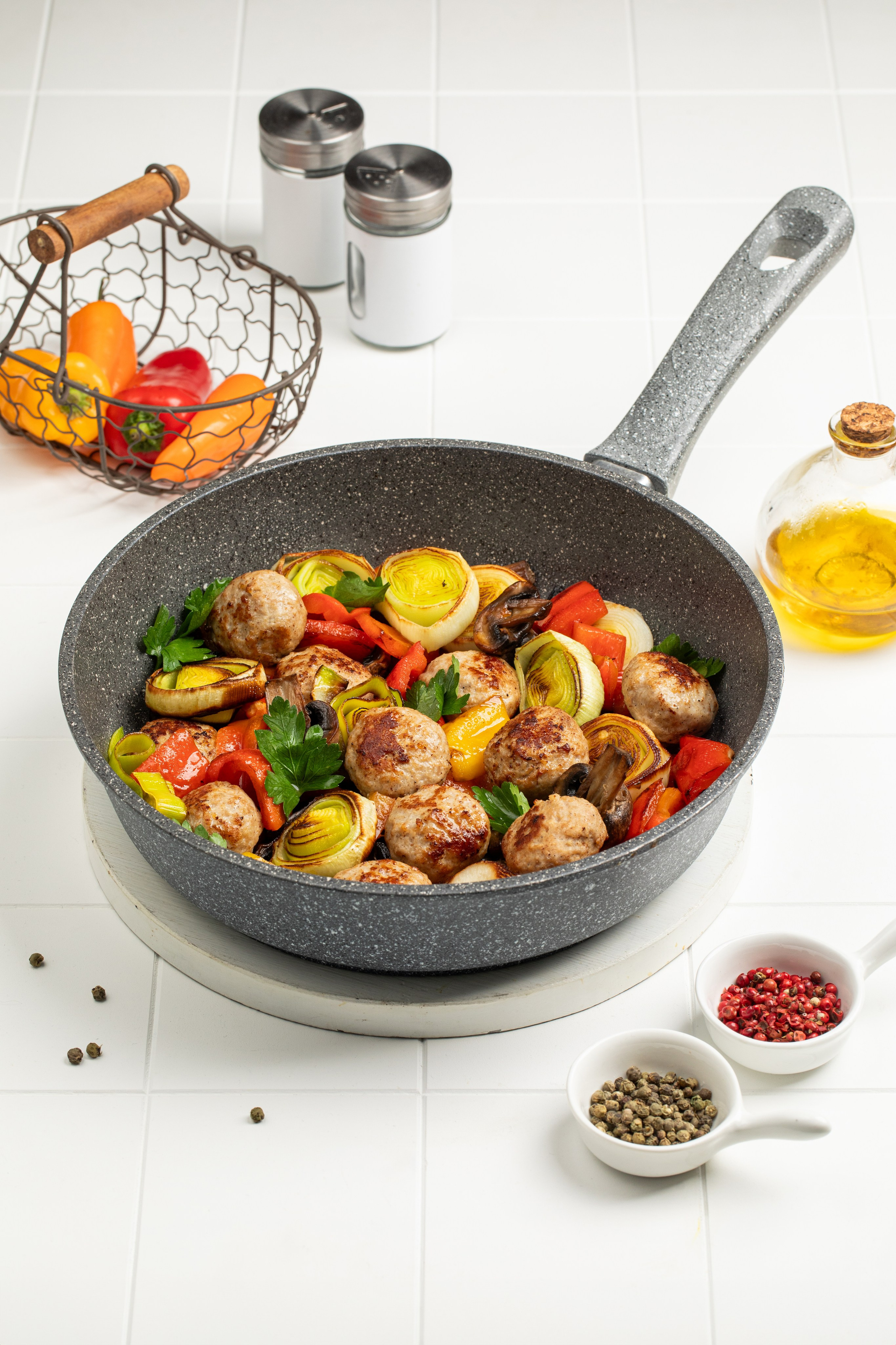 Посуда Asteria. Фудфотограф, фудстилист и сет дизайнер в Москве Алена Синицына