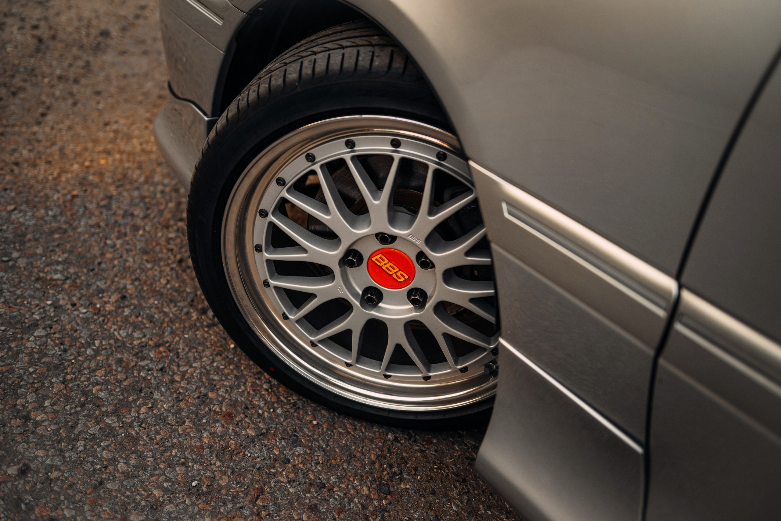 Toyota Crown Estate Athlete V JZS171W. DeLorein