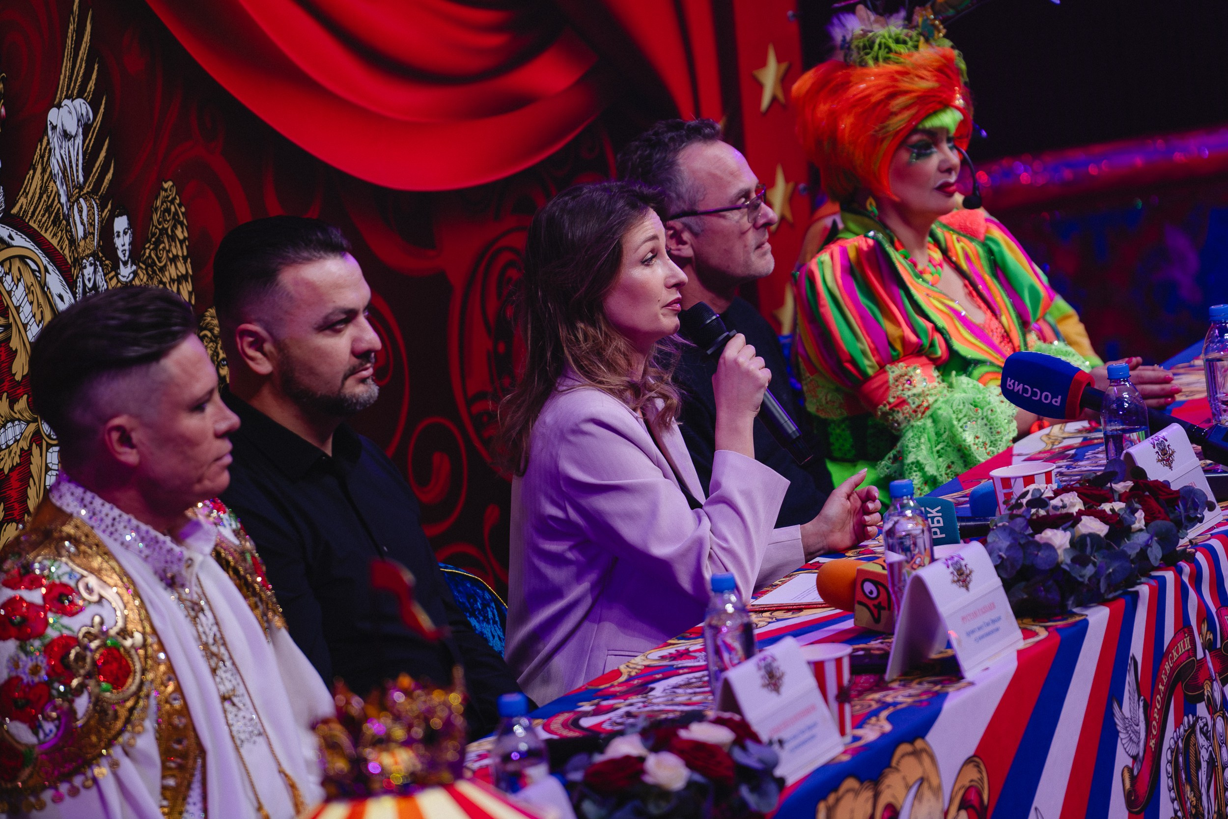 5 Континентов — Пресс-показ в Новосибирском Цирке. Воробьева Ксения — Спортивный и танцевальный фотограф Новосибирск