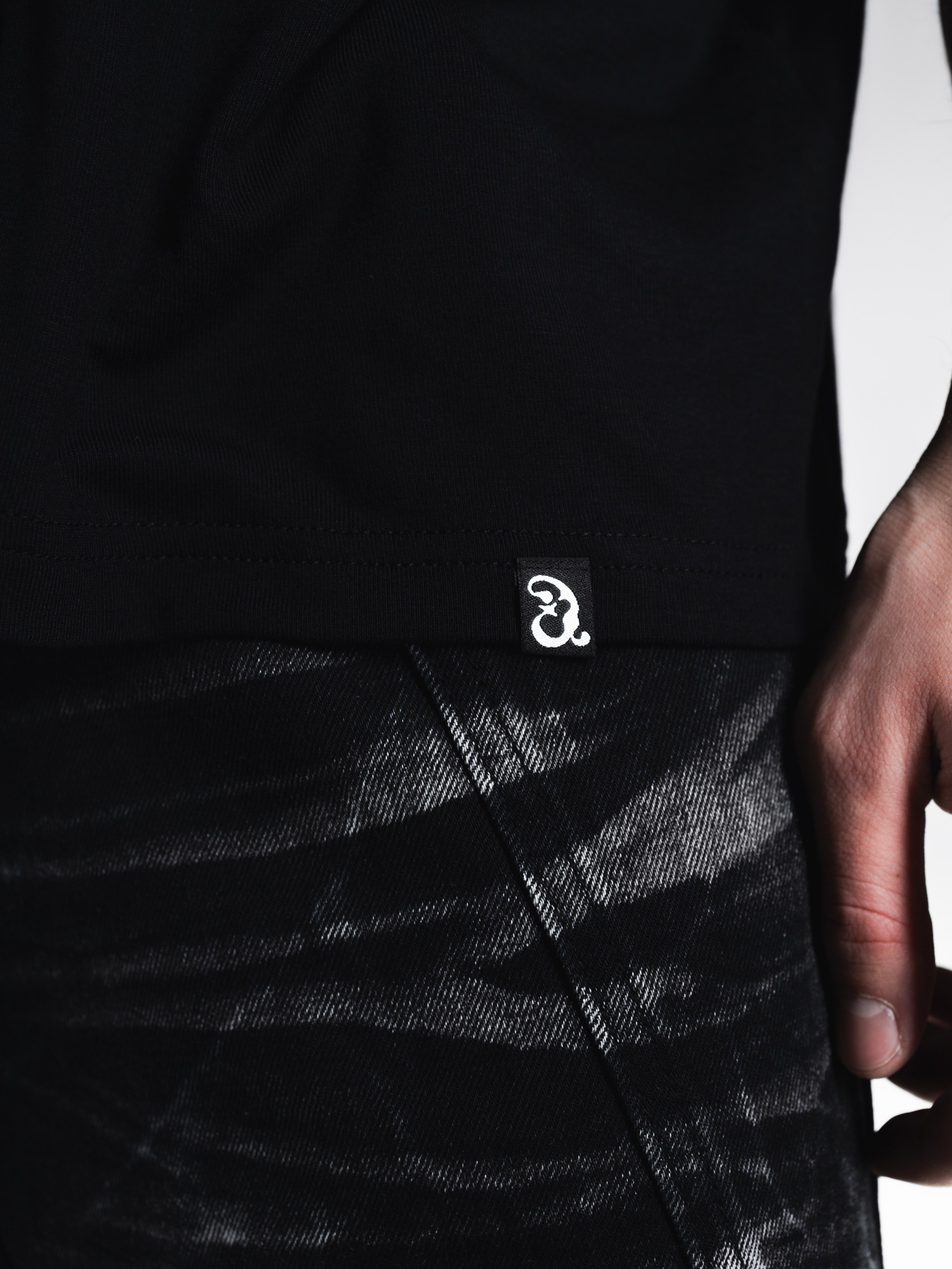 КАТАЛОГ | серый фон. RUNA production — стильные съемки для брендов