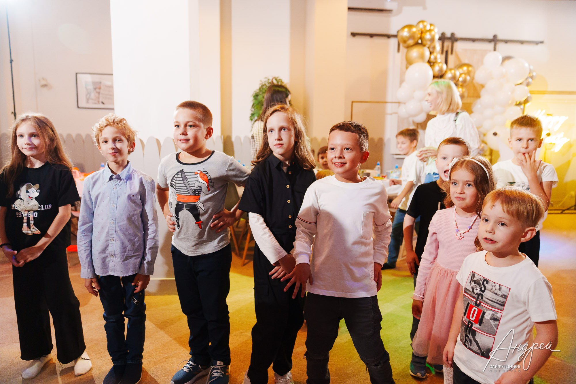 День Рождения Лёши. Лофт «Стрелка». Свадебный и семейный фотограф в Ростове-на-Дону. Андрей Сайфутдинов