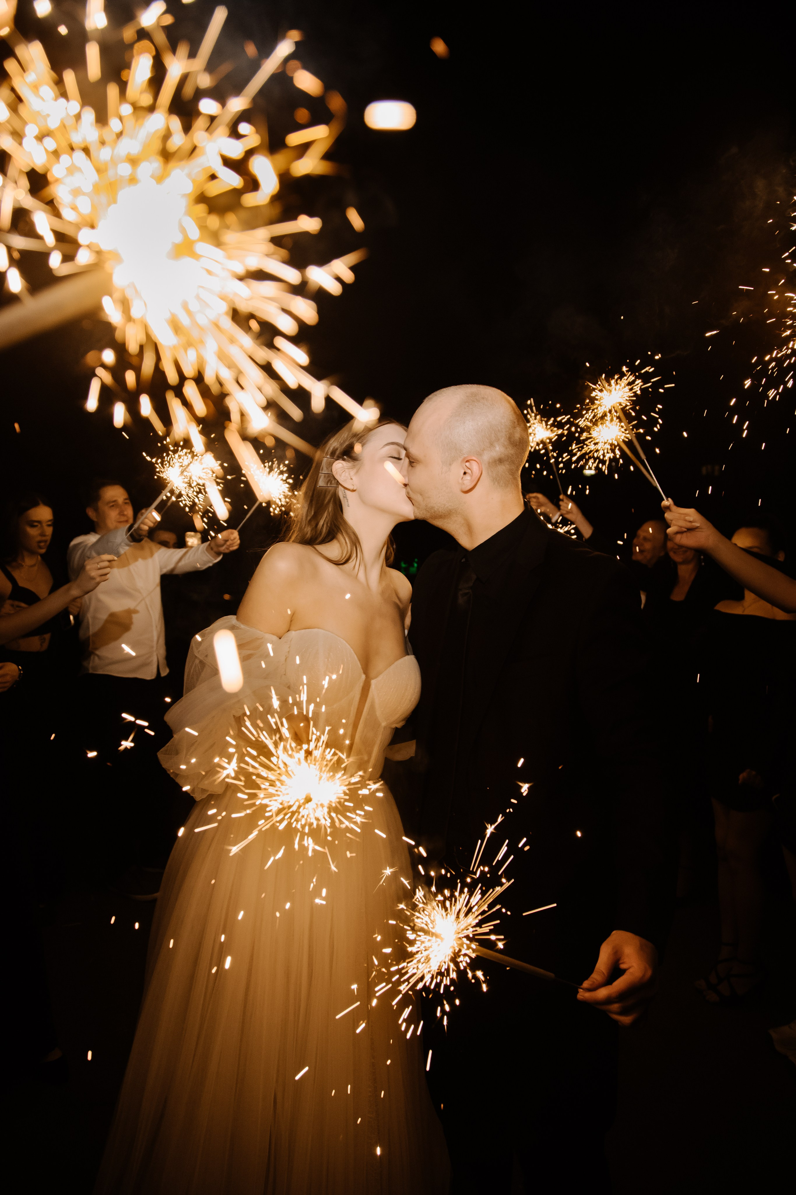 Цветочная локация. Свадебный фотограф Челябинск Полина Чеботарь