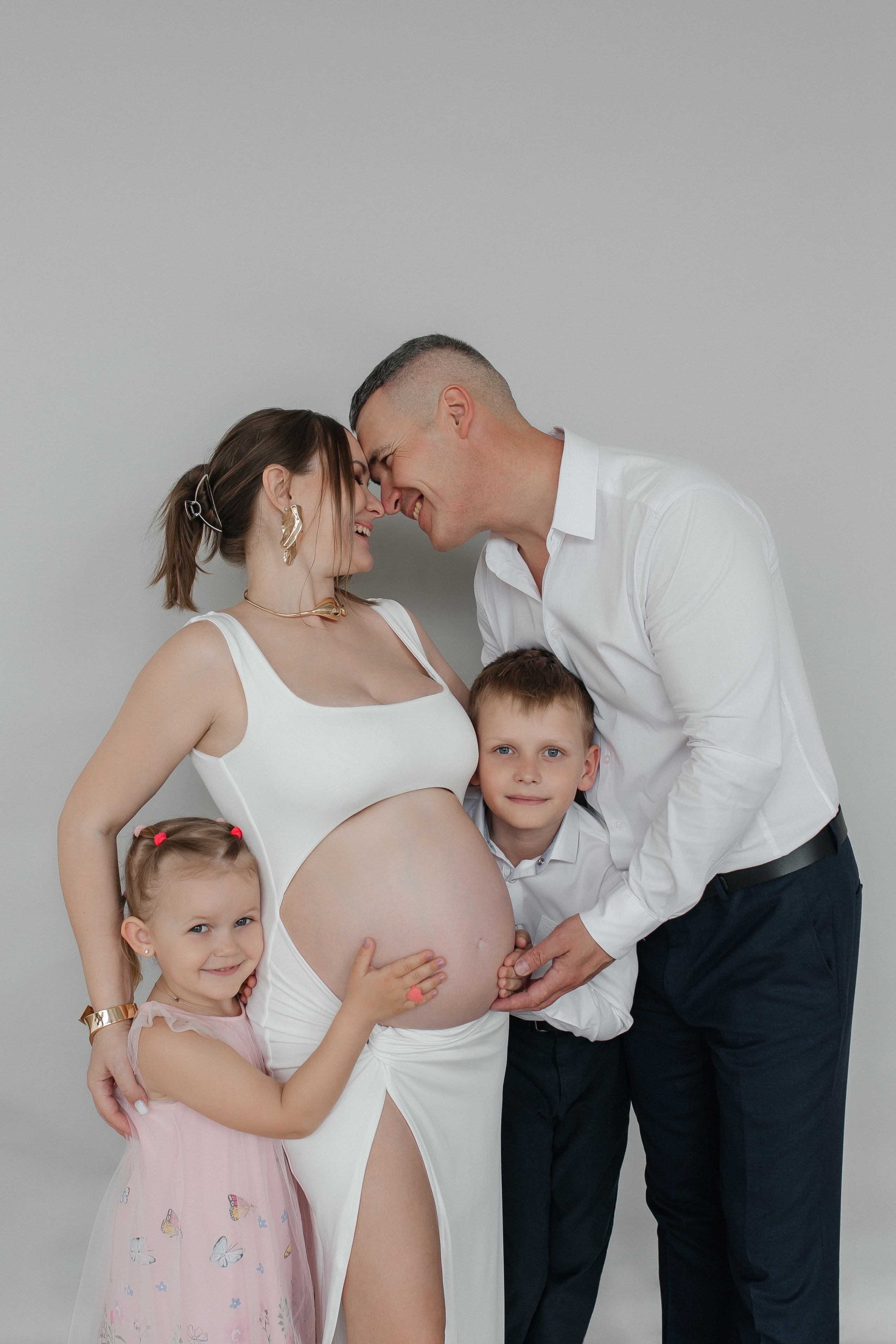 семейная фотосессия в студии