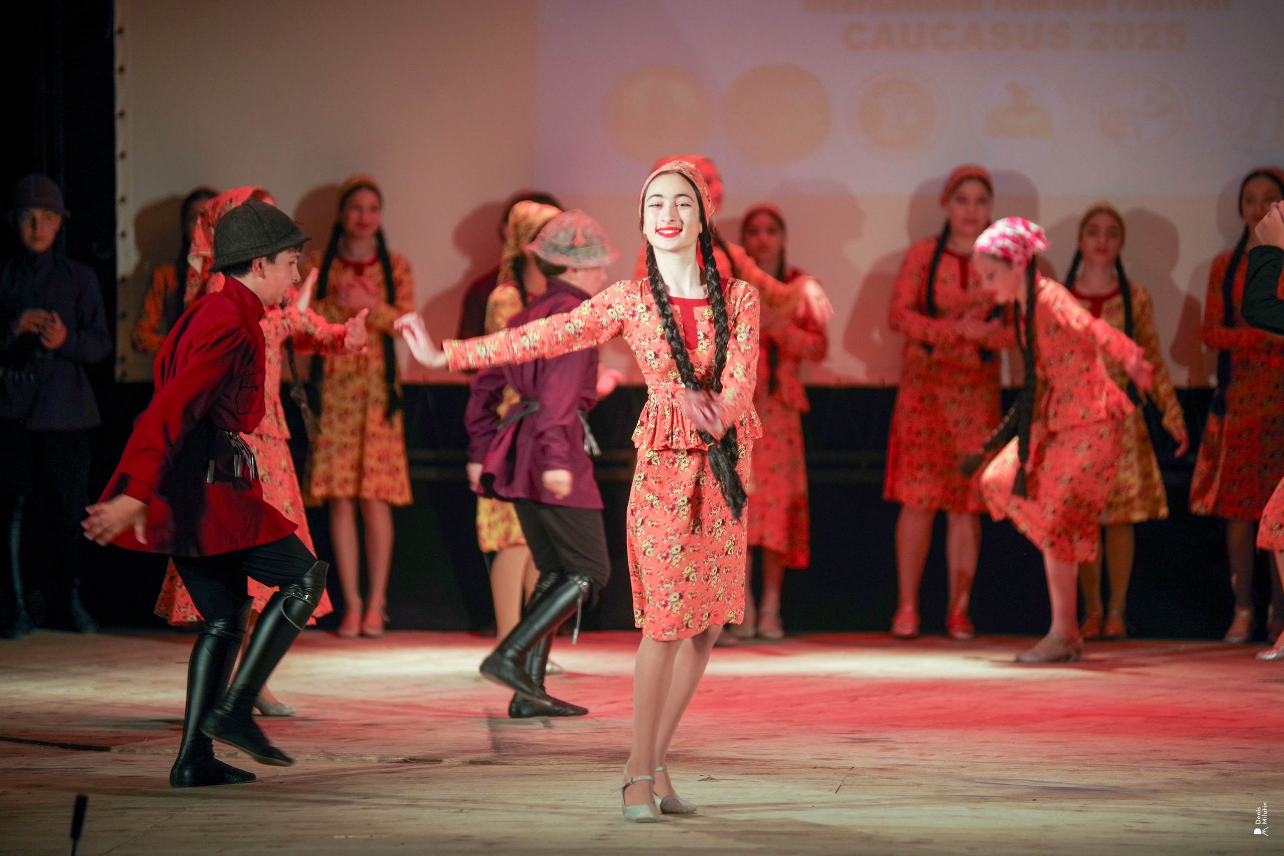 Танцы в прекрасном Они. Портретный фотограф Денис Милютин