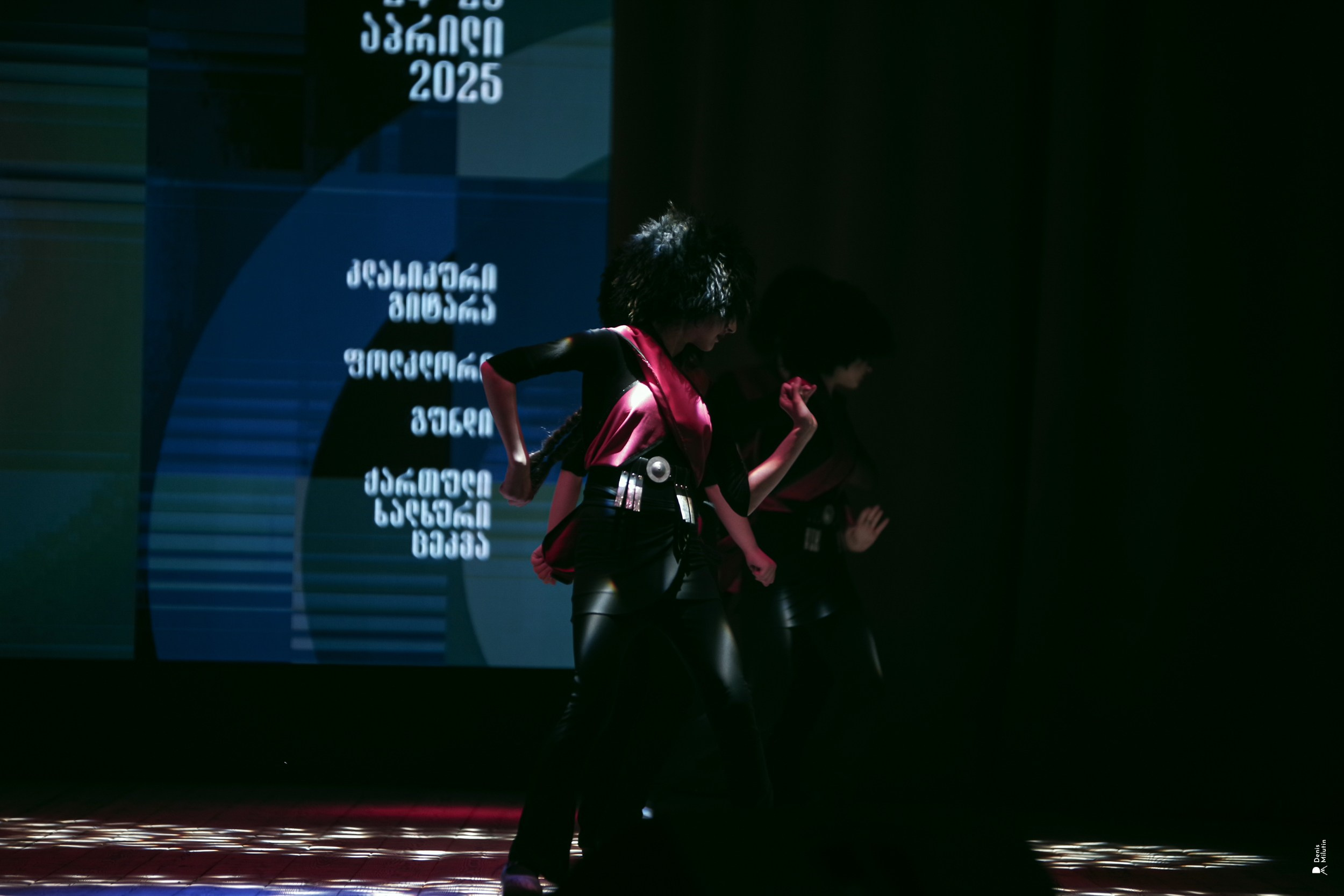 Танцы в Хоби. Портретный фотограф Денис Милютин