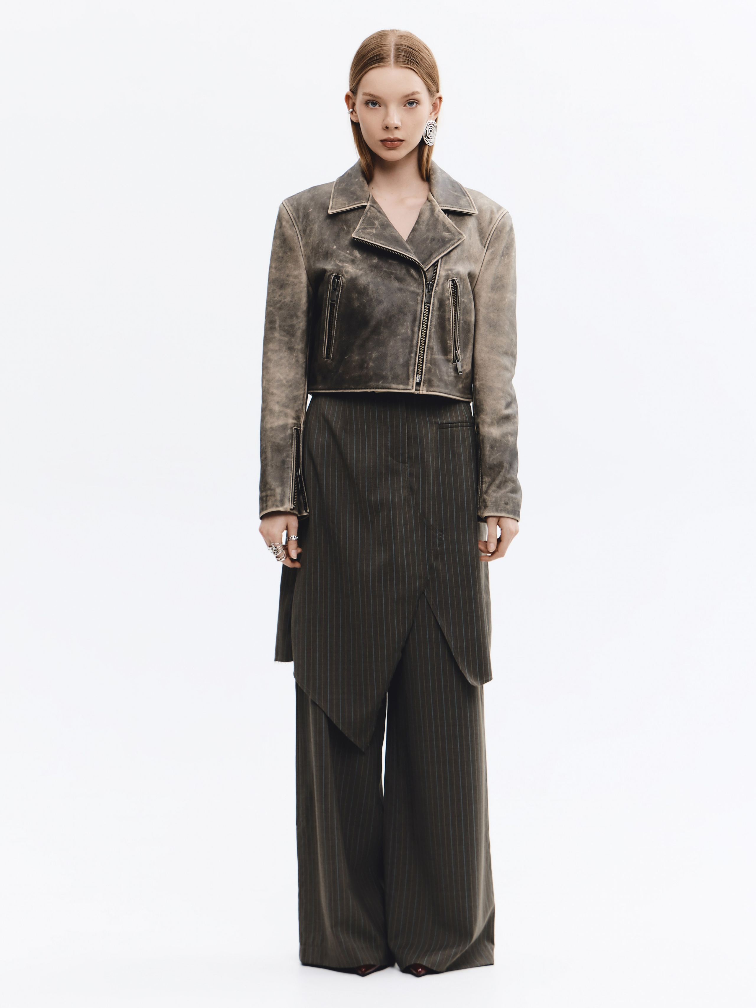 Wis-Wis лукбук. Стилист медийных личностей