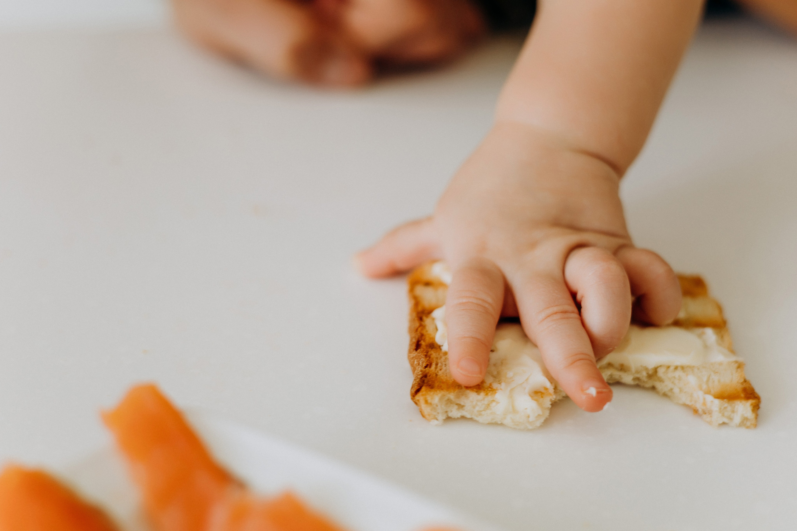 Праздничный завтрак в кругу семьи. Портретный и семейный фотограф в Воронеже Ксения Ремизова