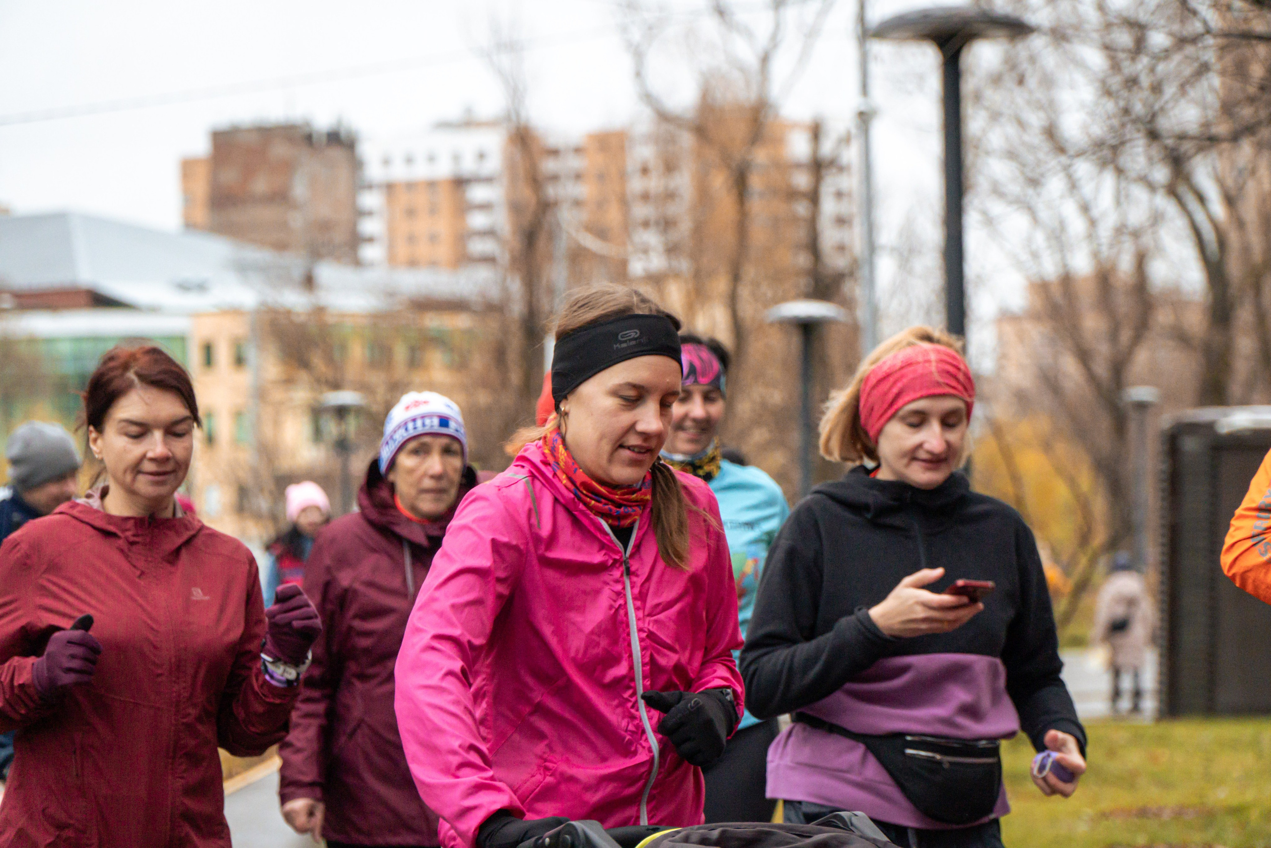 5 вёрст Реутов 16.11.2024. Роман Капилюшов. Бег. Фото. Видео. г. Люберцы