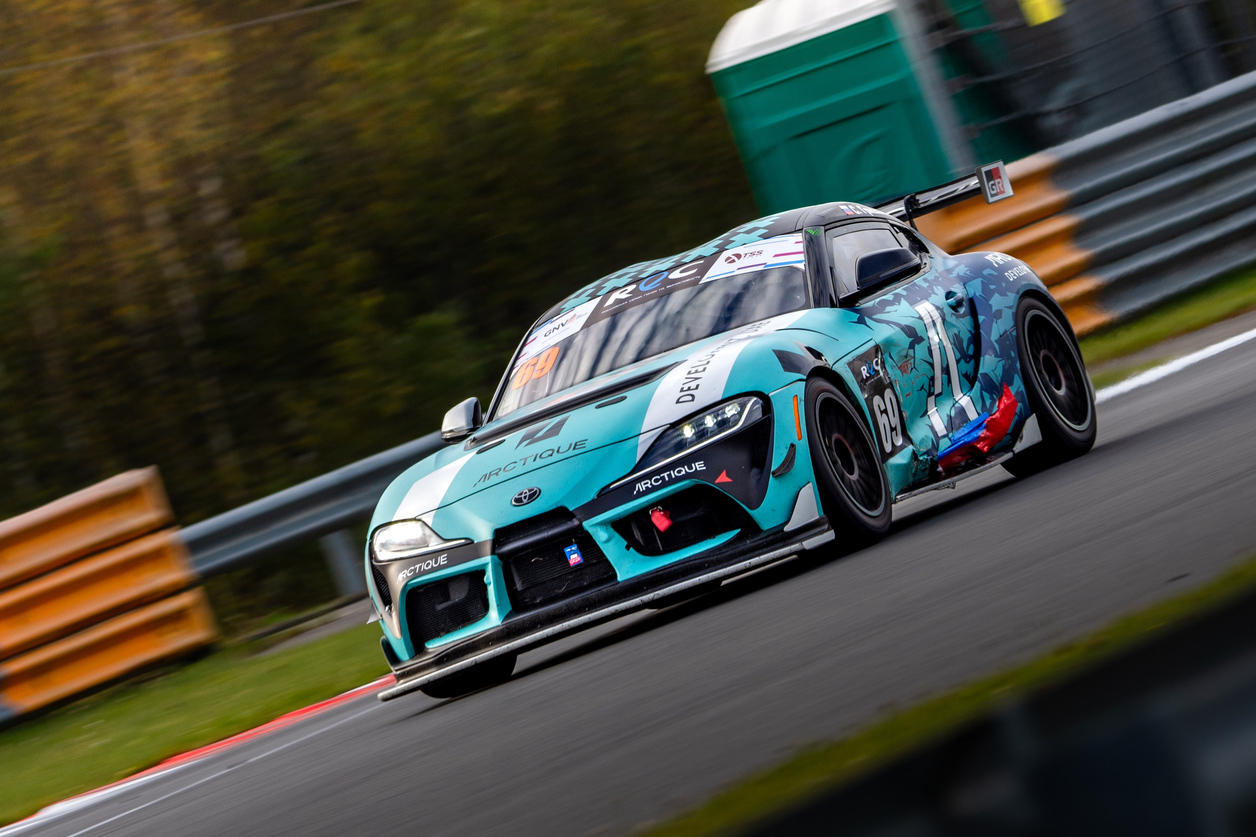 MRW — REC — 04.10.2025. AlexFecto — галереи фотографий